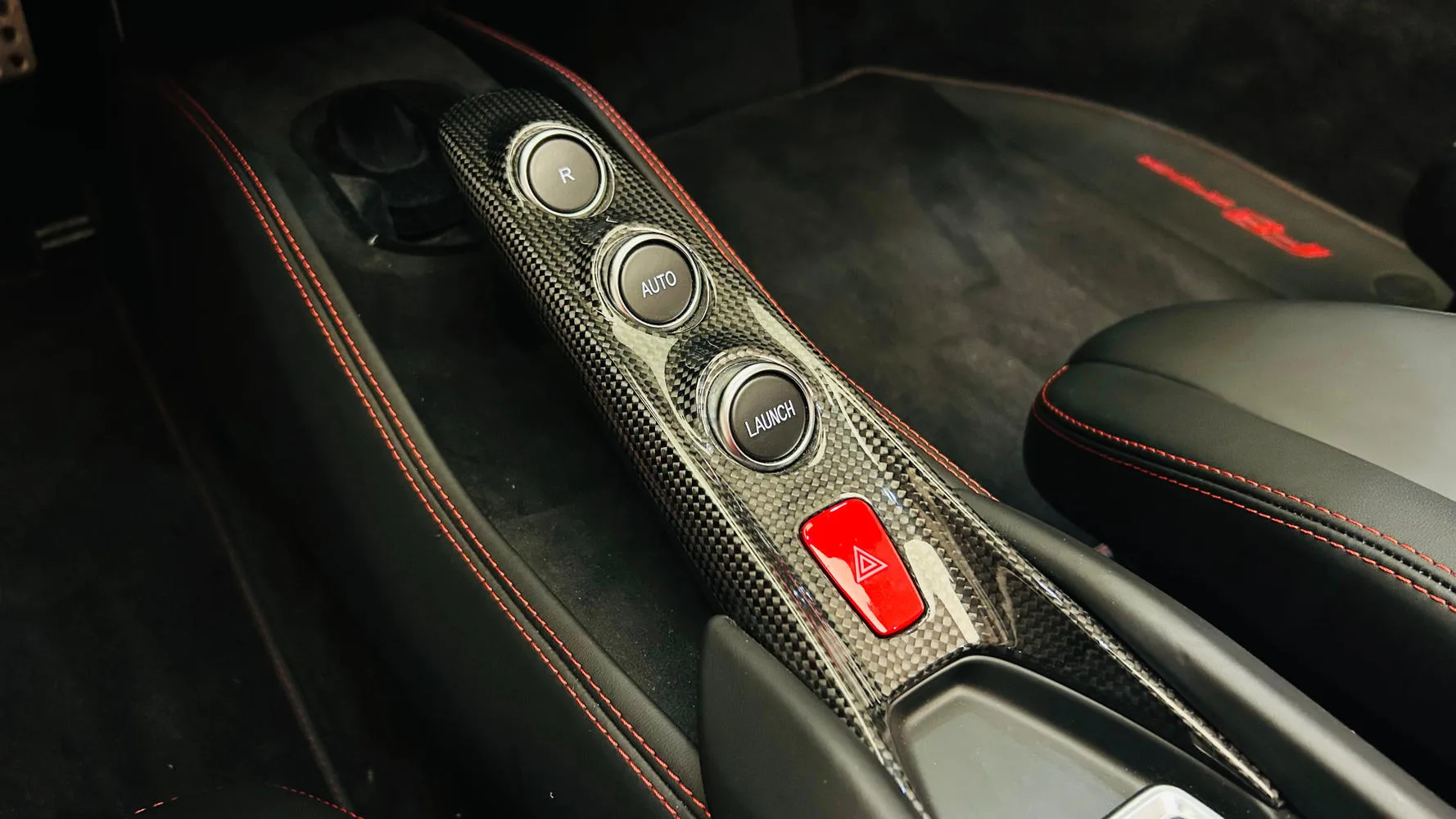 2021 Ferrari F8 Spider, 25/30