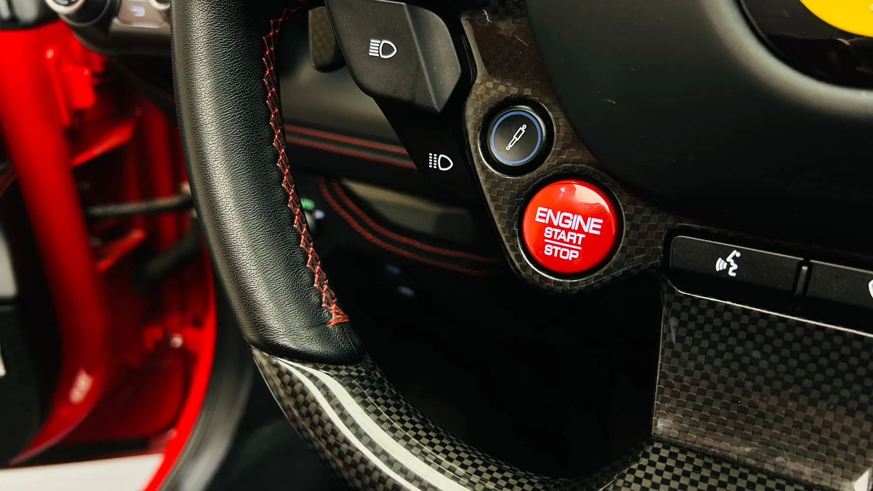 2021 Ferrari F8 Spider, 19/30