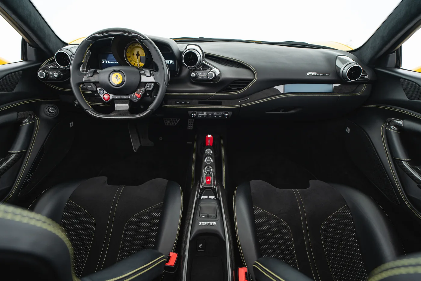 2021 Ferrari F8 Spider angeboten von einem Fachhändler in Vösendorf, Österreich, Foto 5 von 15