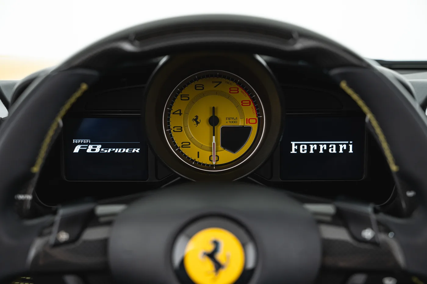 2021 Ferrari F8 Spider angeboten von einem Fachhändler in Vösendorf, Österreich, Foto 12 von 15