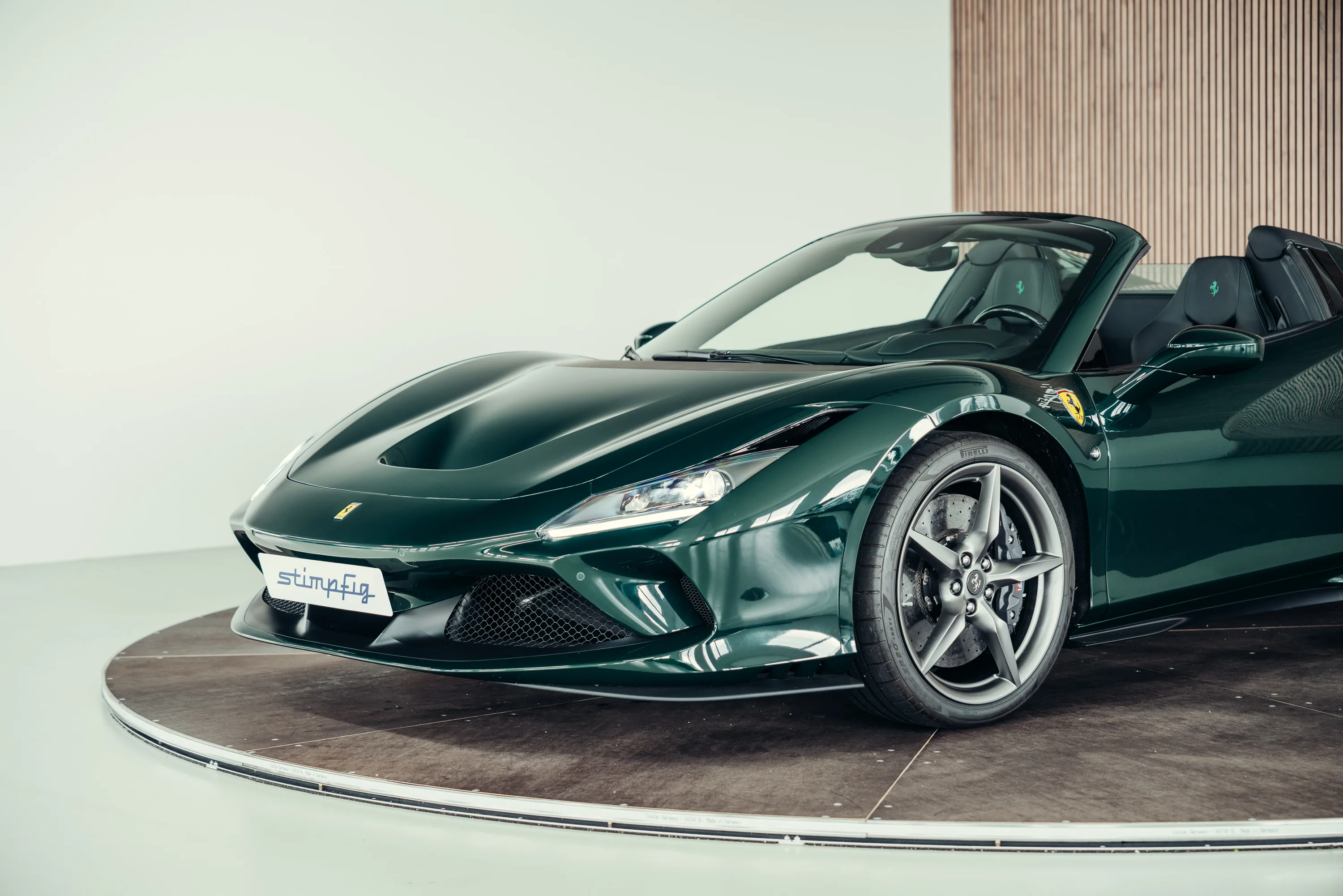2021 Ferrari F8 Spider, 10/30
