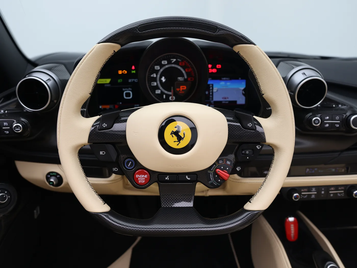 2021 Ferrari F8 Spider angeboten von einem Fachhändler in Frankfurt am Main, Deutschland, Foto 7 von 15