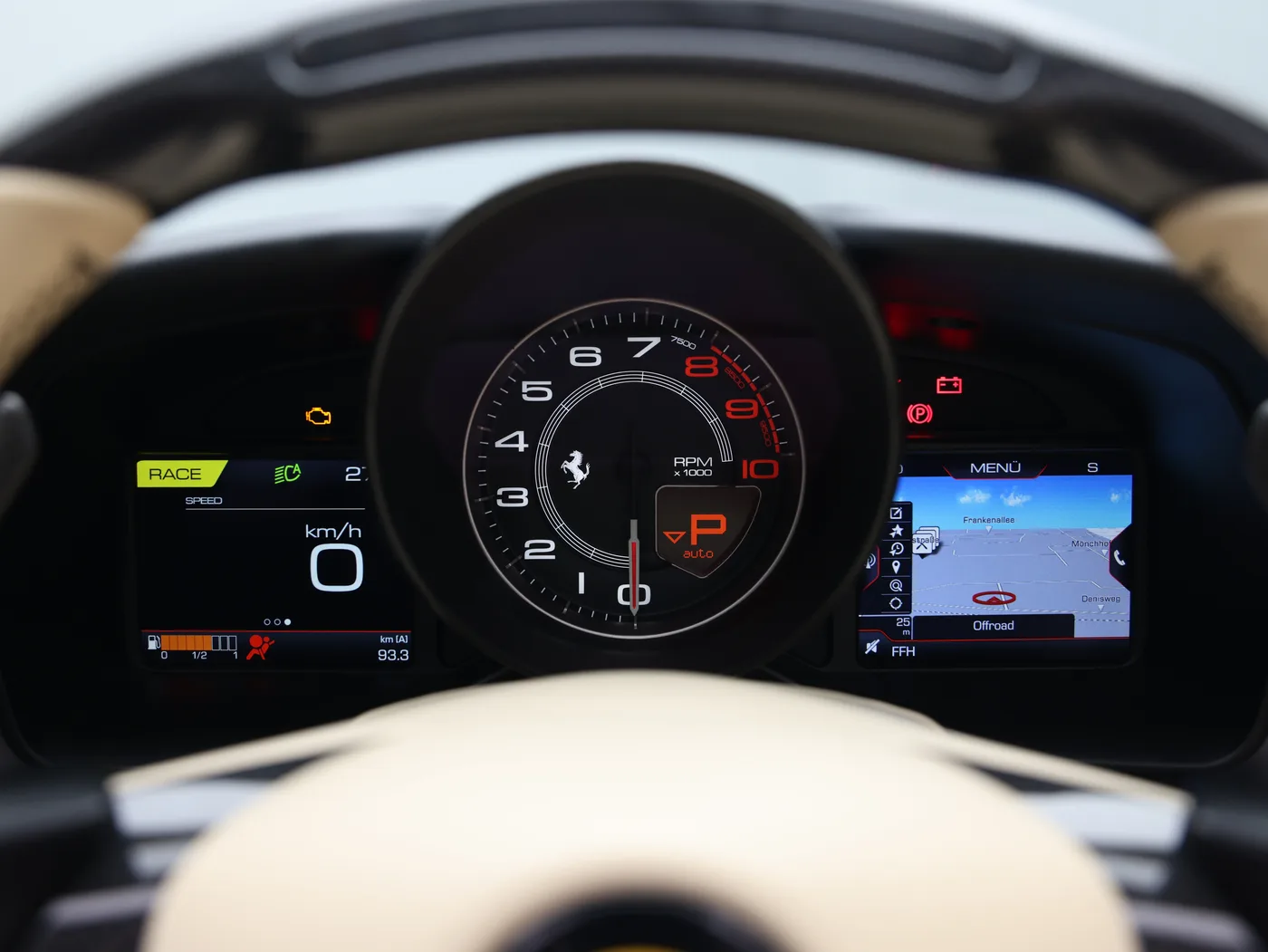 2021 Ferrari F8 Spider angeboten von einem Fachhändler in Frankfurt am Main, Deutschland, Foto 11 von 15