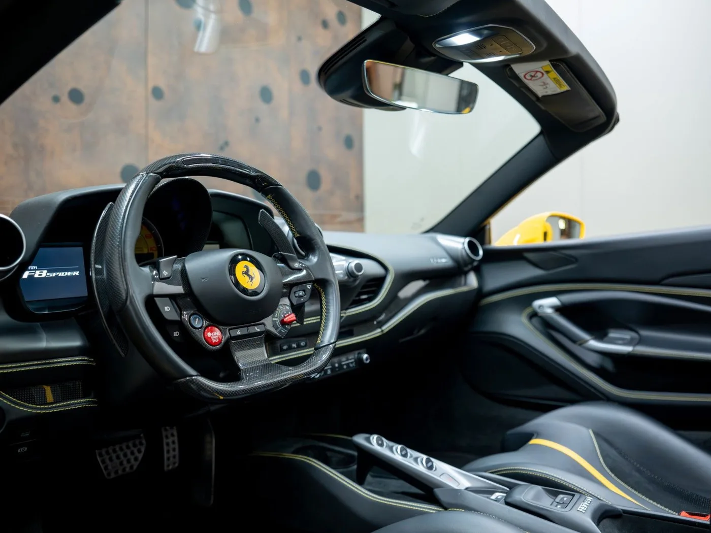 2021 Ferrari F8 Spider angeboten von einem Supersportwagenhändler in Gronau, Deutschland, Foto 16 von 25