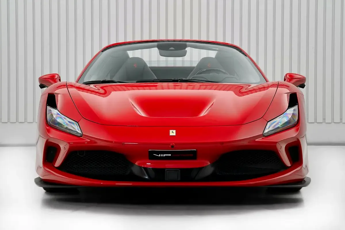 2021 Ferrari F8 Spider, 2/13