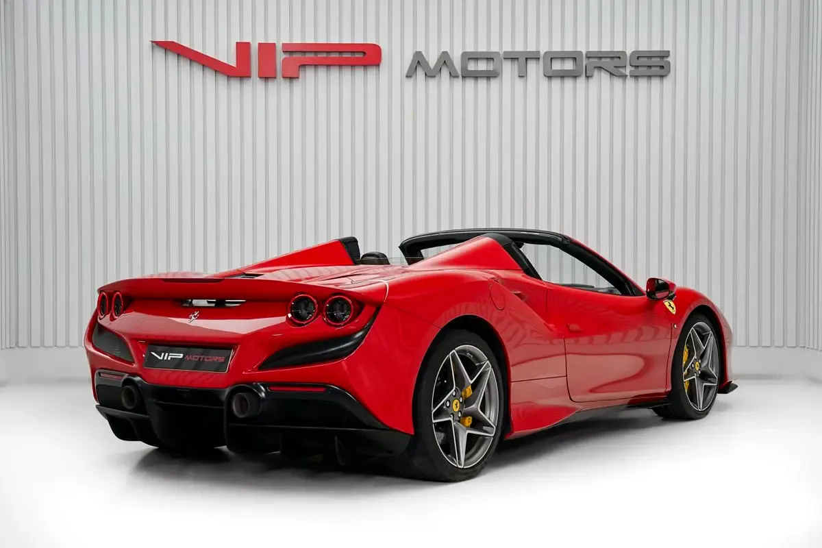 2021 Ferrari F8 Spider, 4/13
