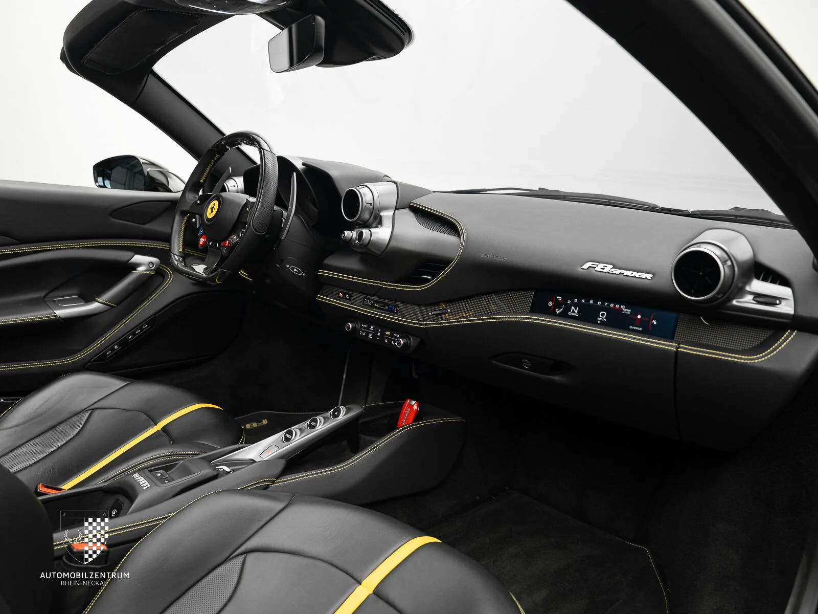 2021 Ferrari F8 Spider, 13/30