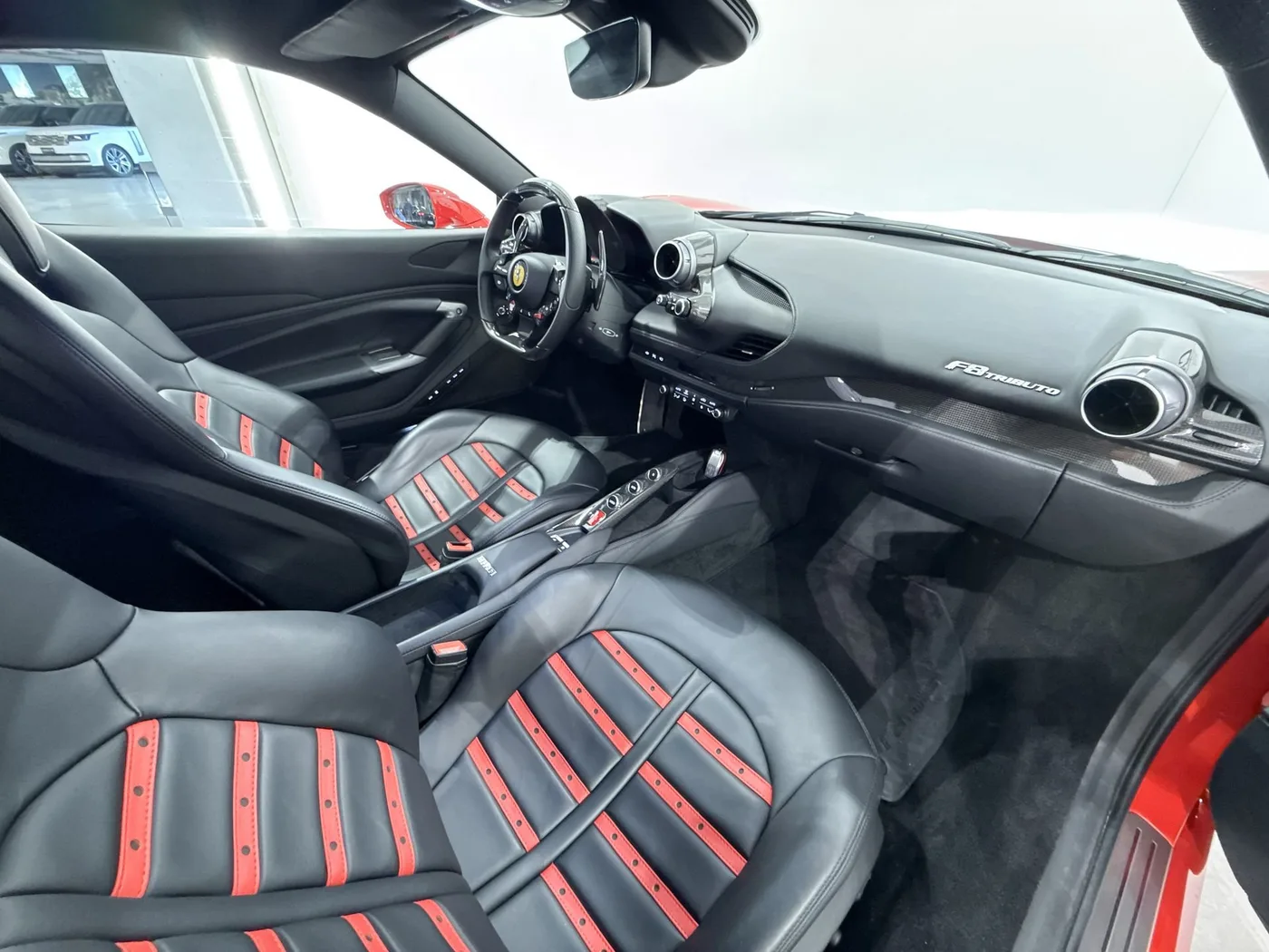 2021 Ferrari F8 Tributo proposée par un spécialiste de la supercar à Zibido San Giacomo, Italie, photo 25 sur 25