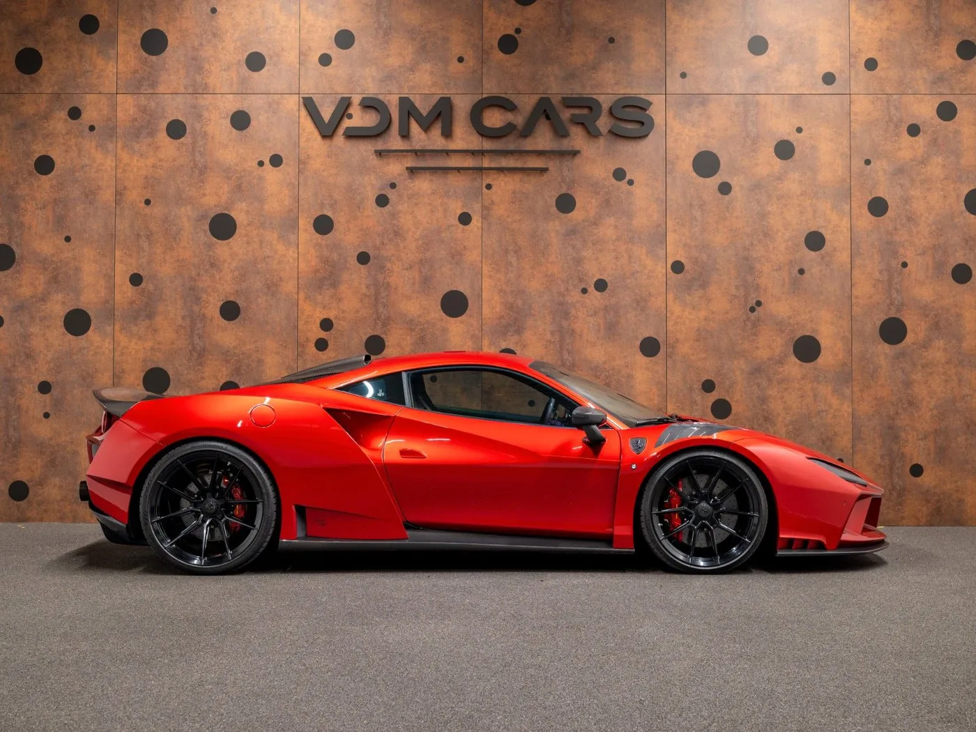 2021 Ferrari F8 Tributo offered by a supercar dealer in Gronau, Germany, photo 6 of 25