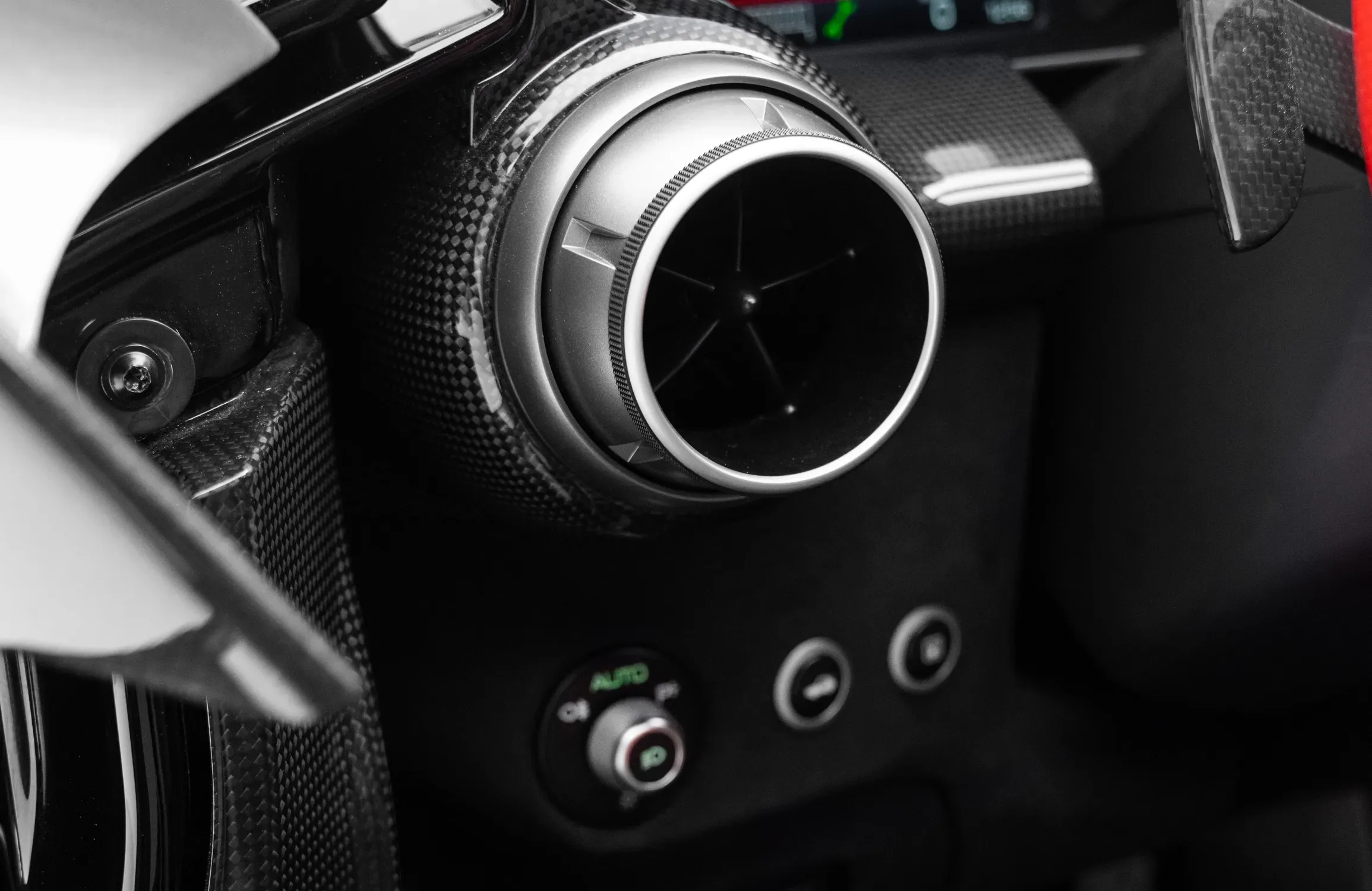 2021 Ferrari Monza SP2, 10/30