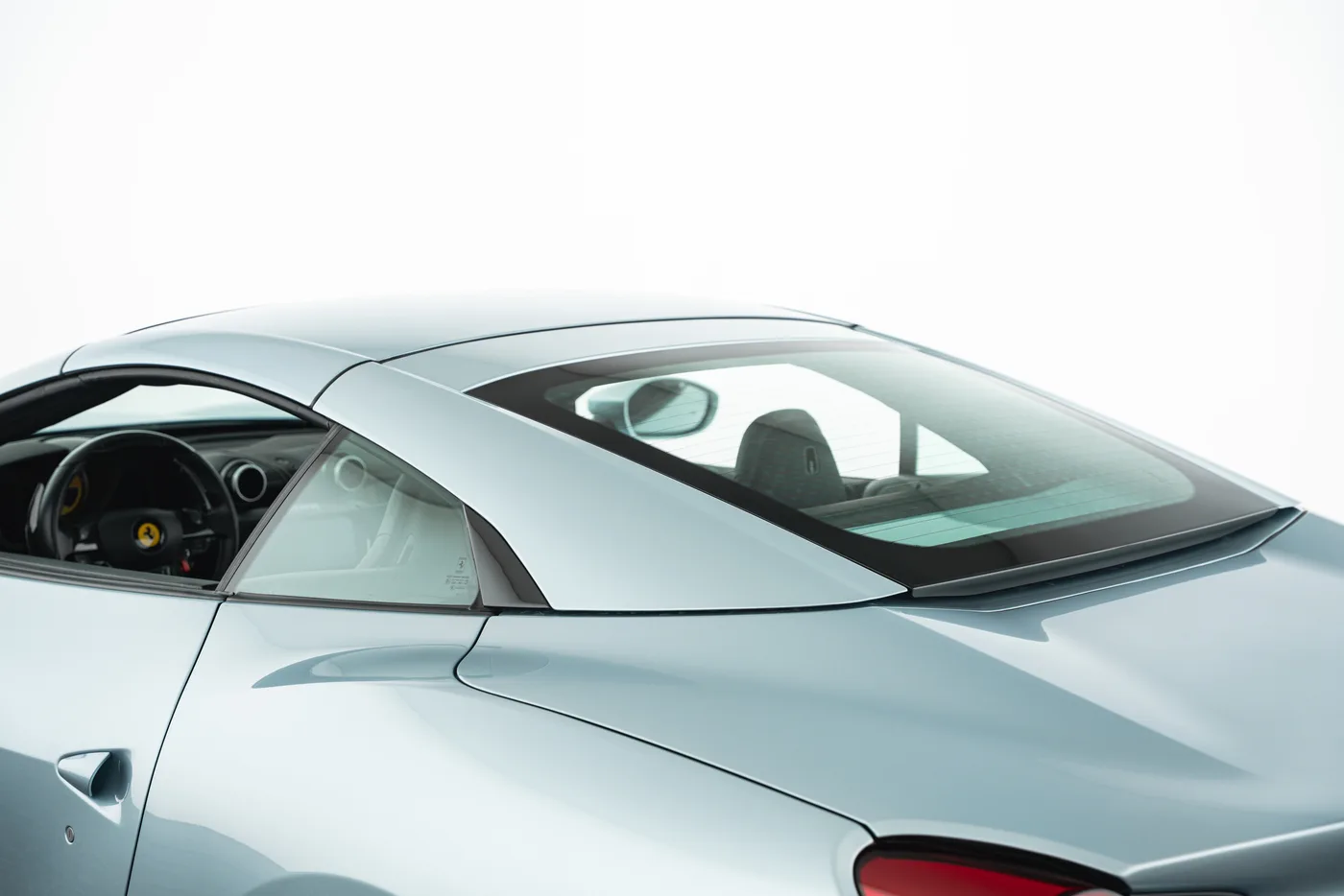 2021 Ferrari Portofino M proposée par un concessionnaire spécialisé à Vösendorf, Autriche, photo 11 sur 25