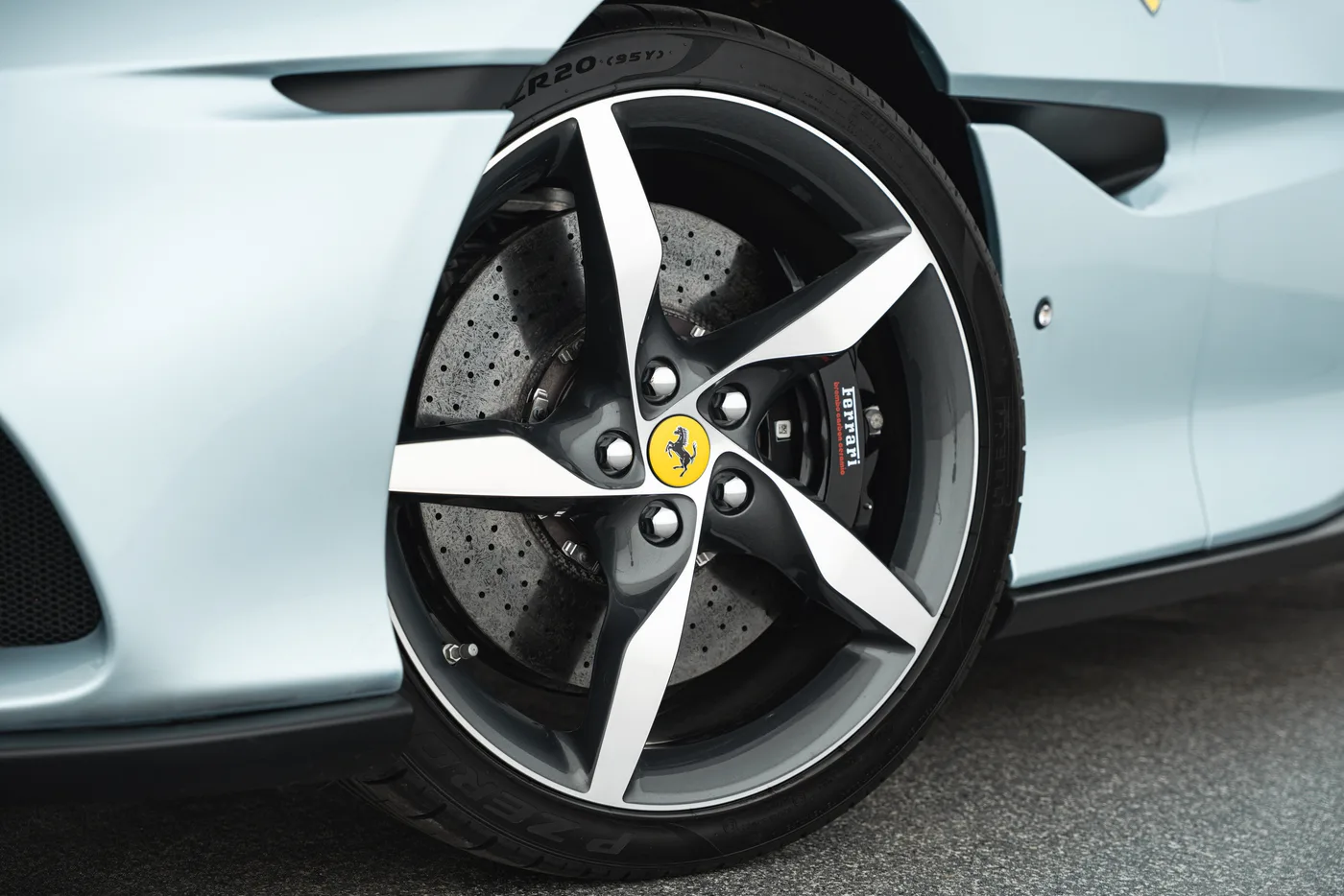 2021 Ferrari Portofino M proposée par un concessionnaire spécialisé à Vösendorf, Autriche, photo 14 sur 25