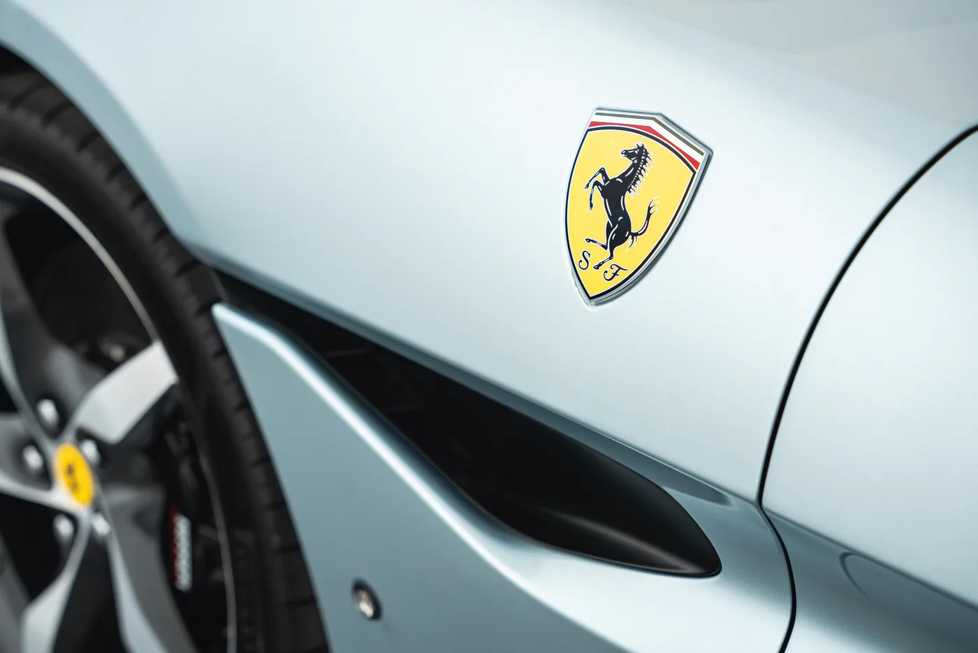 2021 Ferrari Portofino M proposée par un concessionnaire spécialisé à Vösendorf, Autriche, photo 19 sur 25
