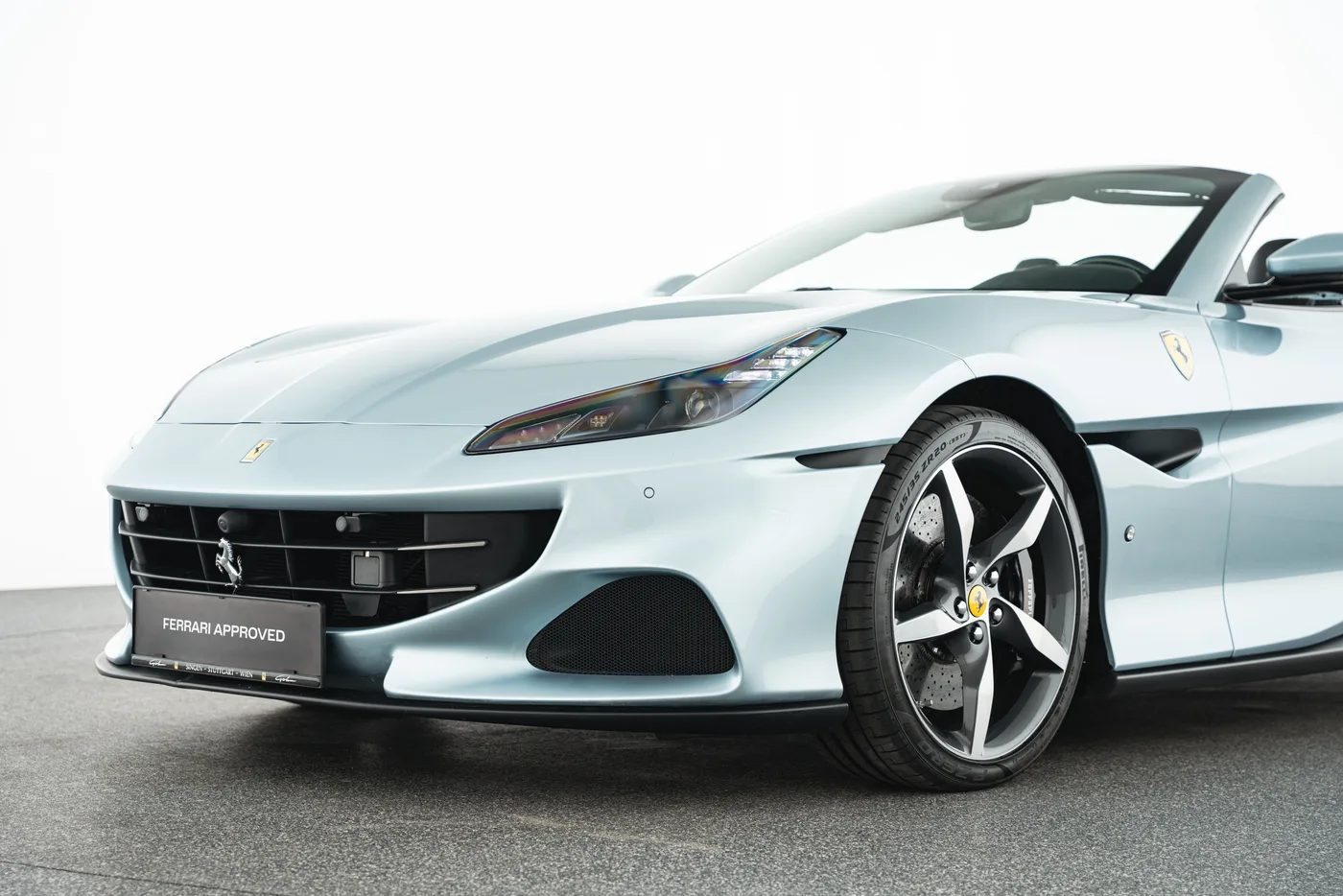 2021 Ferrari Portofino M proposée par un concessionnaire spécialisé à Vösendorf, Autriche, photo 22 sur 25