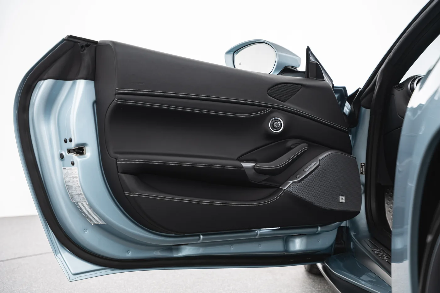 2021 Ferrari Portofino M proposée par un concessionnaire spécialisé à Vösendorf, Autriche, photo 25 sur 25