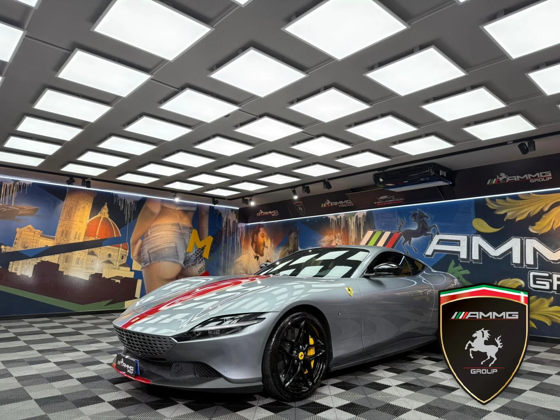 2021 Ferrari Roma proposée par un concessionnaire spécialisé à Calenzano, Italie, photo principale