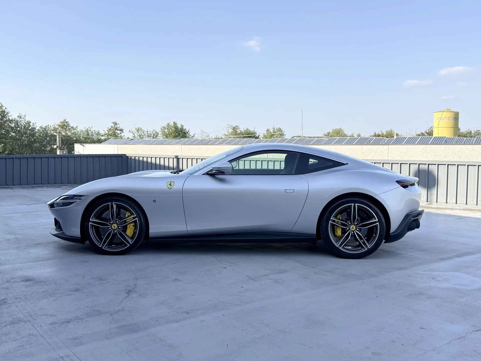 2021 Ferrari Roma, 6/16