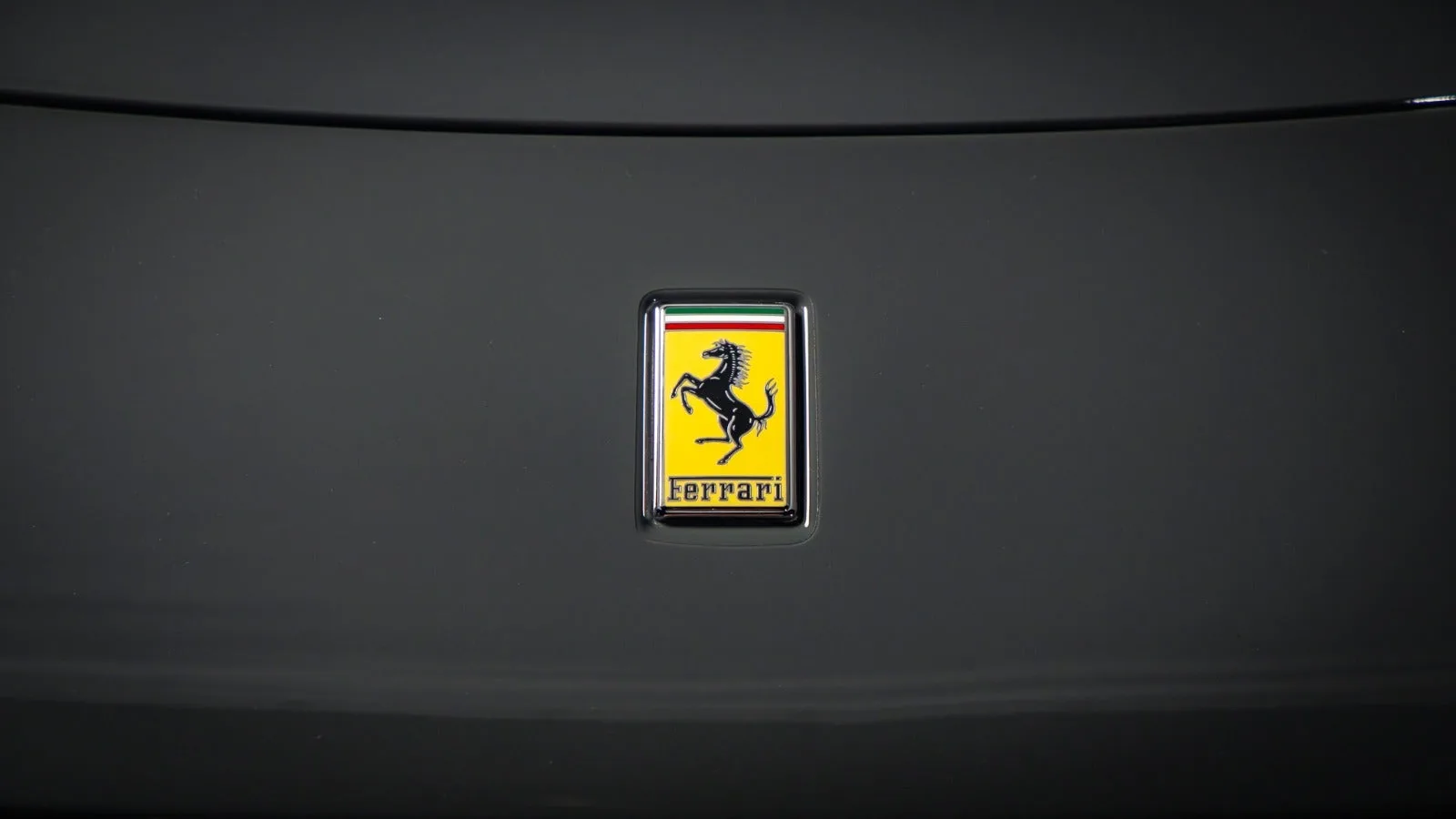 2021 Ferrari Roma, 8/24