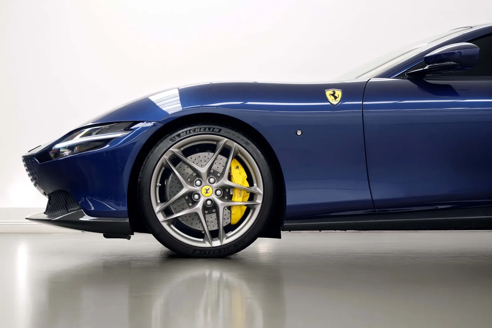 2021 Ferrari Roma, 6/17