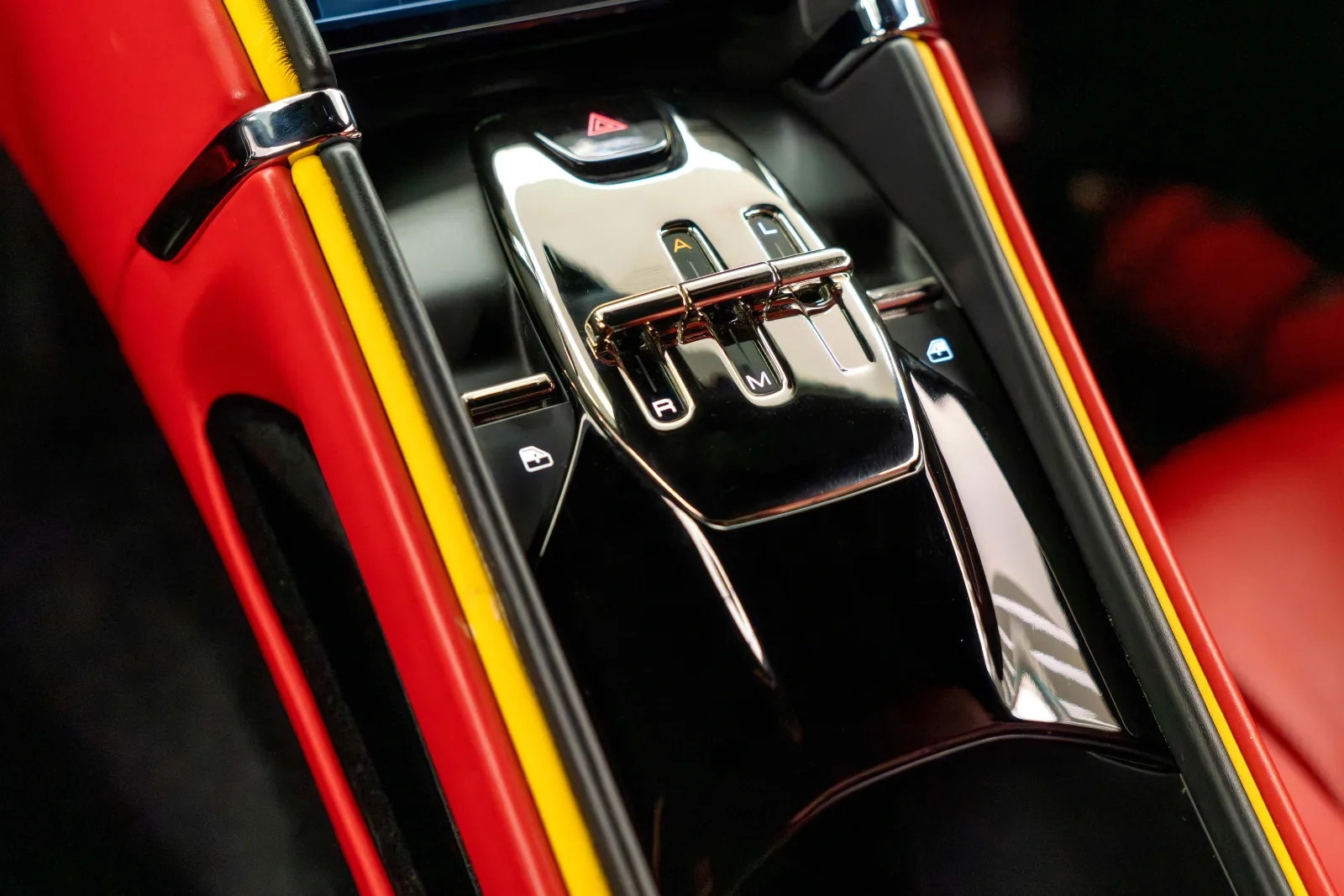 2021 Ferrari Roma, 10/17