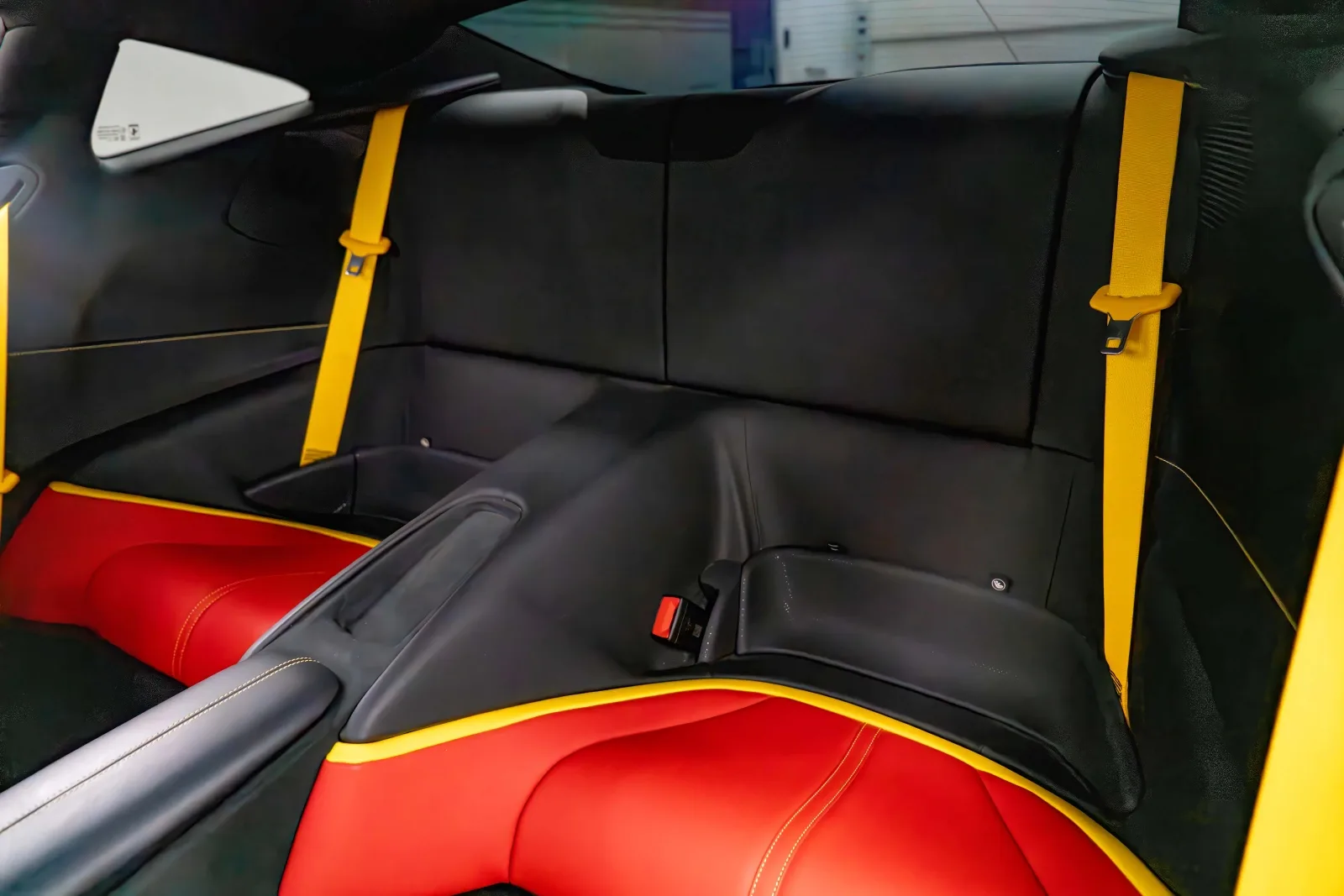 2021 Ferrari Roma, 14/17