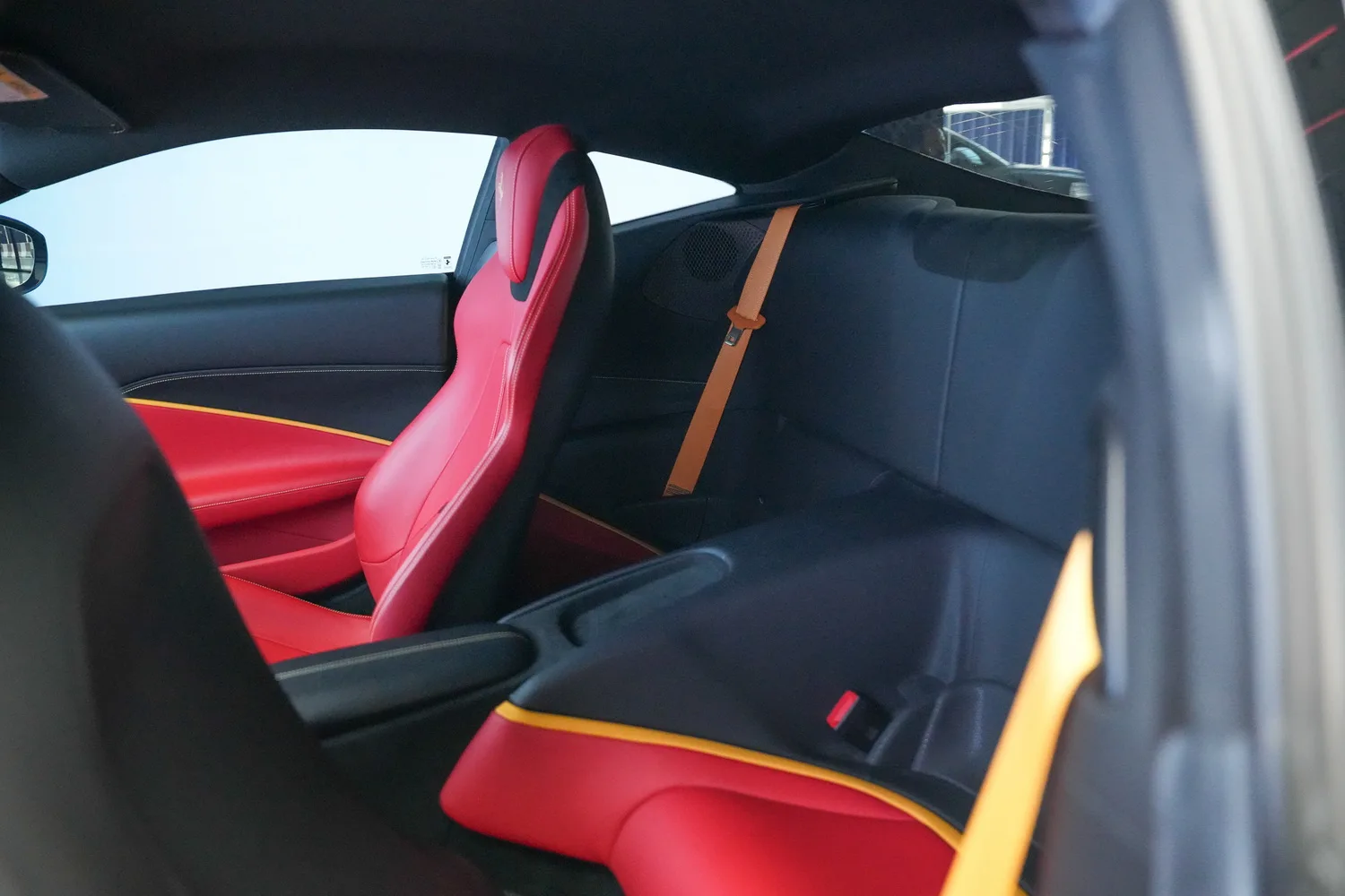 2021 Ferrari Roma, 6/19