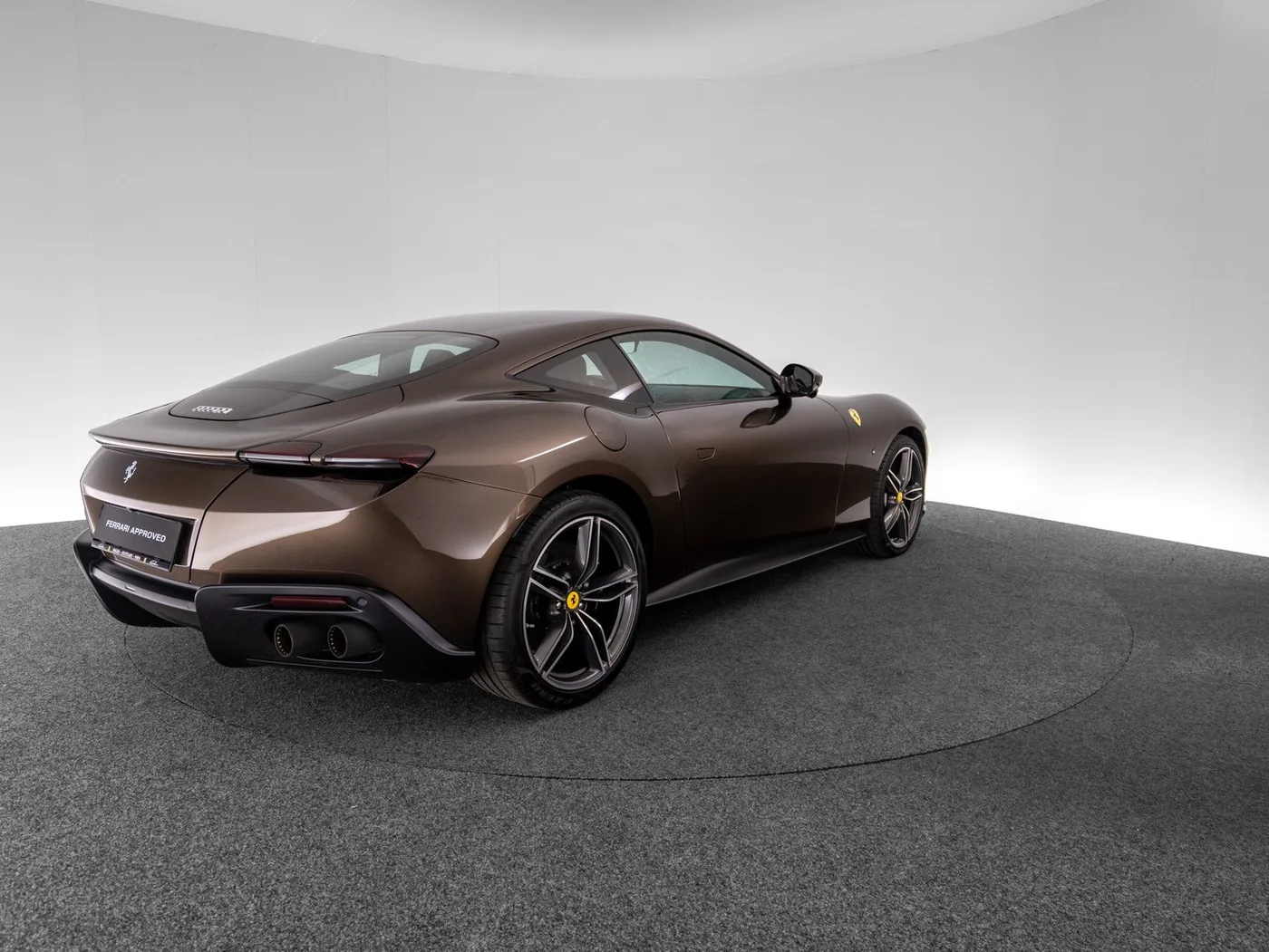 2021 Ferrari Roma angeboten von einem Fachhändler in Singen, Deutschland, Foto 5 von 15