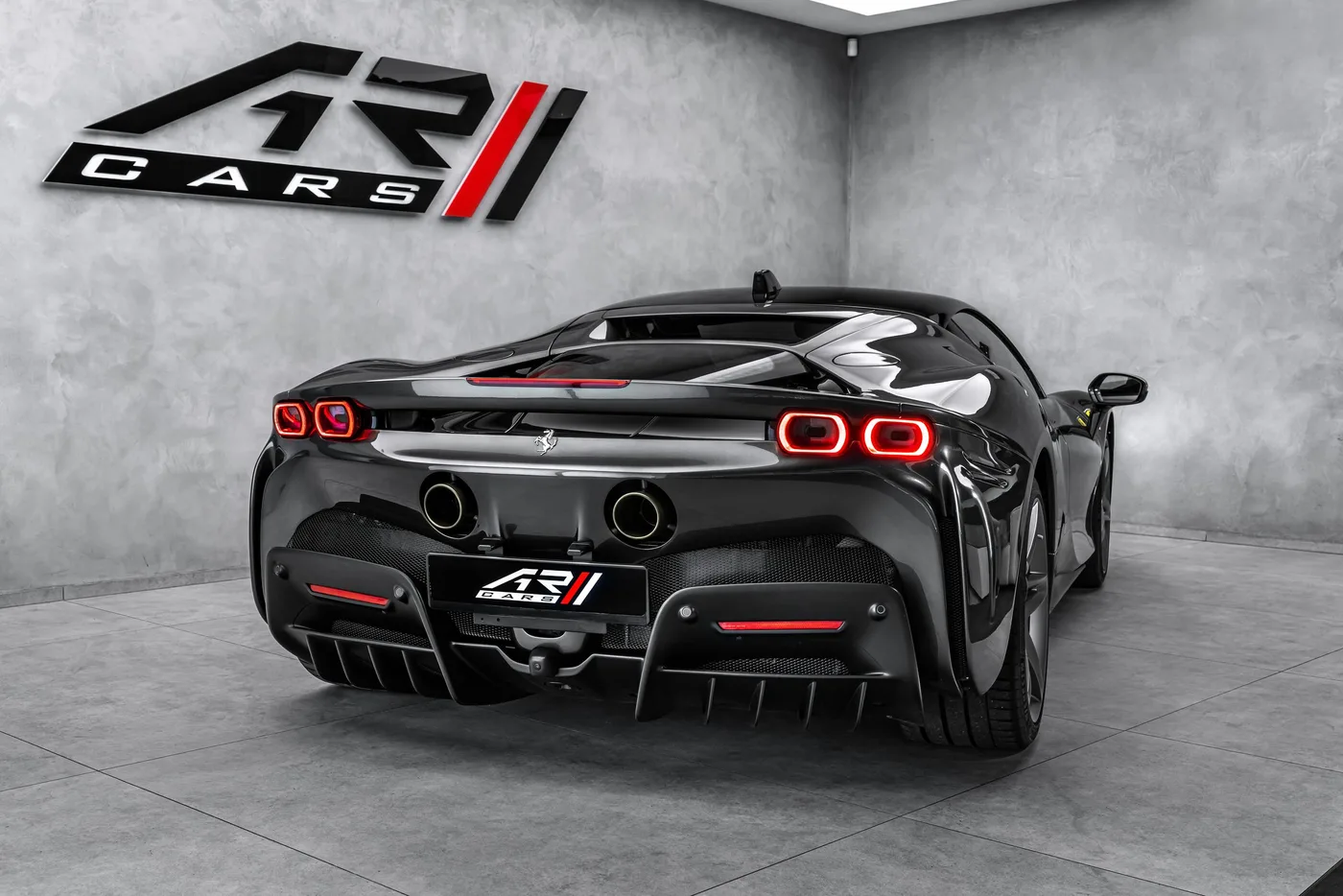 2021 Ferrari SF90 Stradale offered by a specialist dealer in Ostrava, Czechia, photo 6 of 25