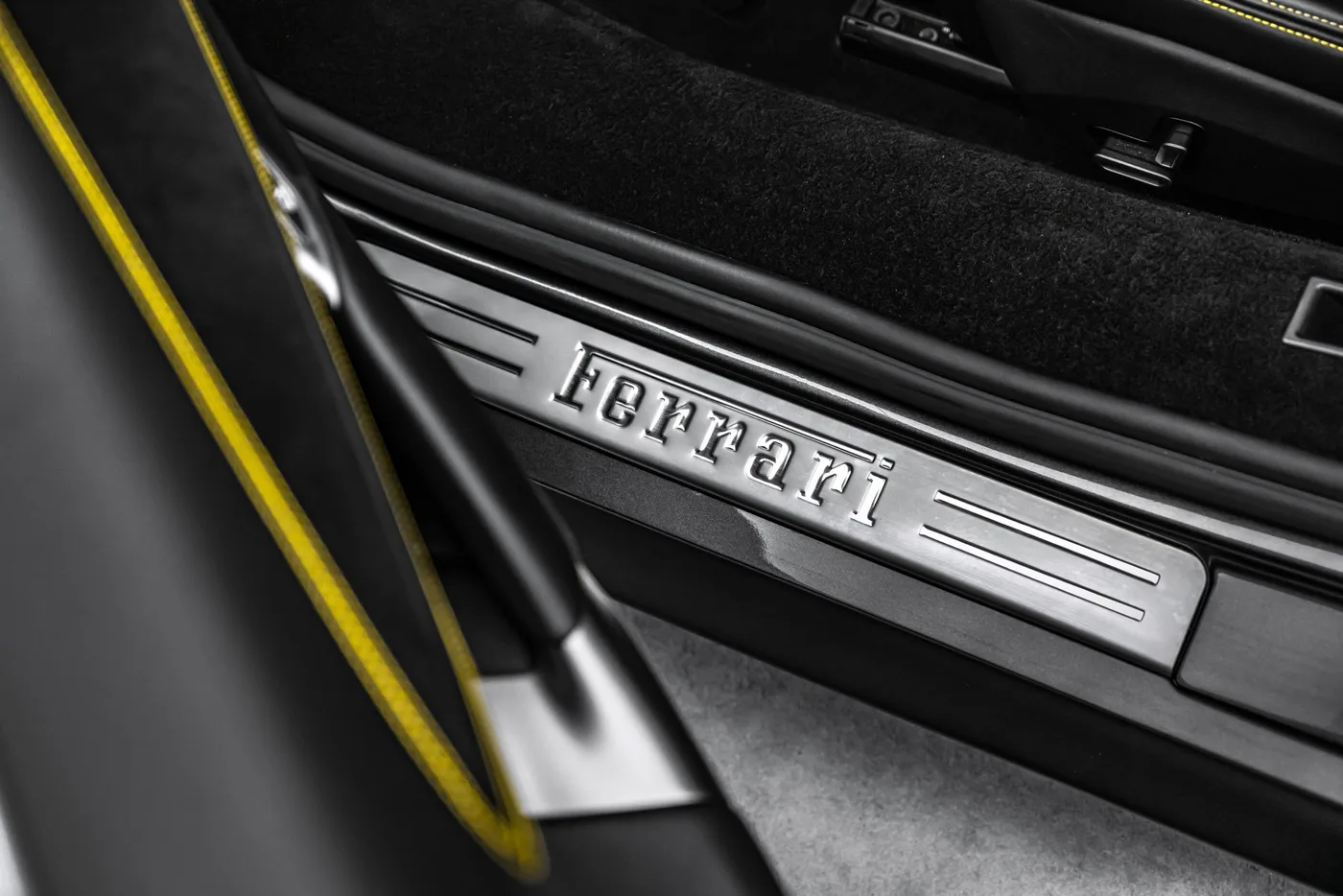 2021 Ferrari SF90 Stradale offered by a specialist dealer in Ostrava, Czechia, photo 22 of 25