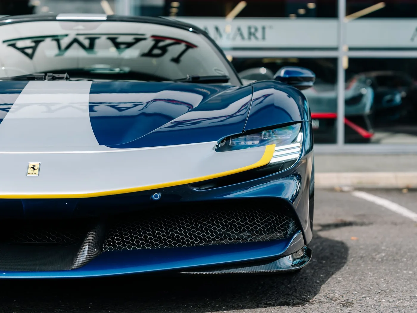 2021 Ferrari SF90 Stradale Assetto Fiorano angeboten von einem Supersportwagenhändler in Preston, Vereinigtes Königreich, Foto 6 von 25