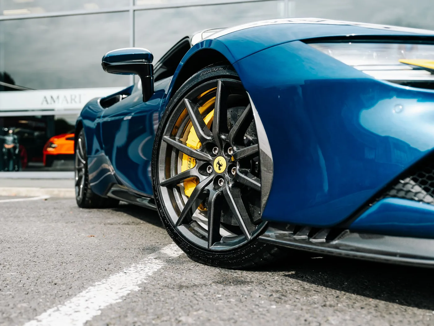 2021 Ferrari SF90 Stradale Assetto Fiorano angeboten von einem Supersportwagenhändler in Preston, Vereinigtes Königreich, Foto 15 von 25