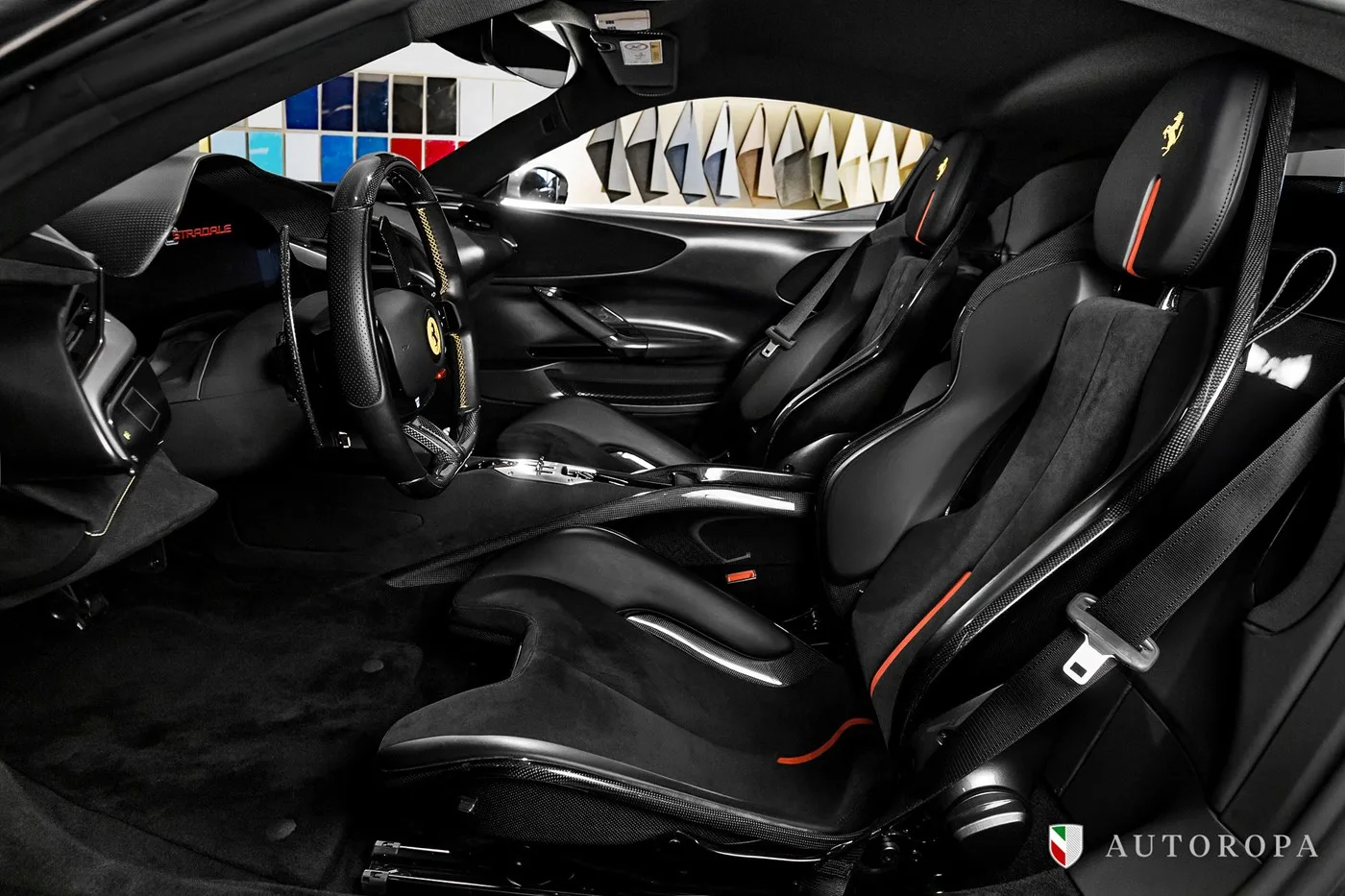 2021 Ferrari SF90 Stradale Assetto Fiorano proposée par un concessionnaire agréé Ferrari et Maserati à Arlöv, Suède, photo 8 sur 10