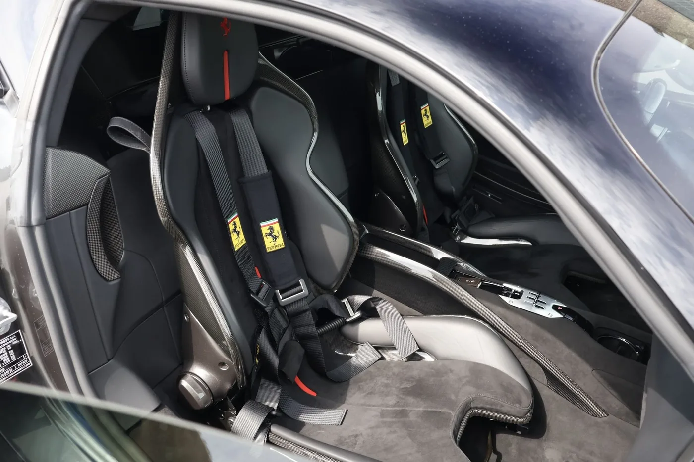 2021 Ferrari SF90 Stradale Assetto Fiorano offered by a supercar dealer in Zibido San Giacomo, Italy, photo 11 of 19