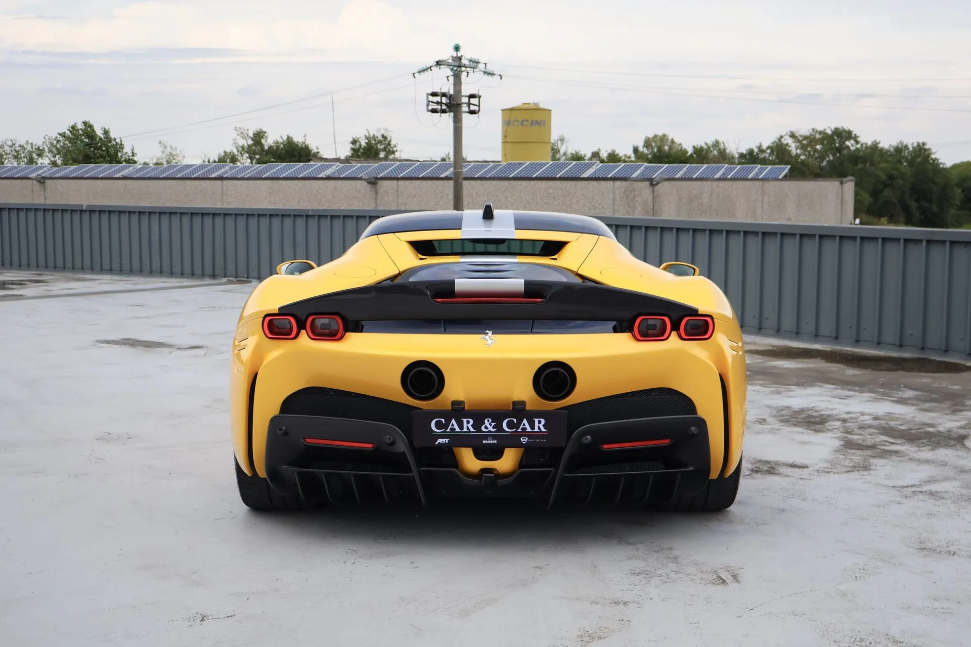 2021 Ferrari SF90 Stradale Assetto Fiorano, 3/22