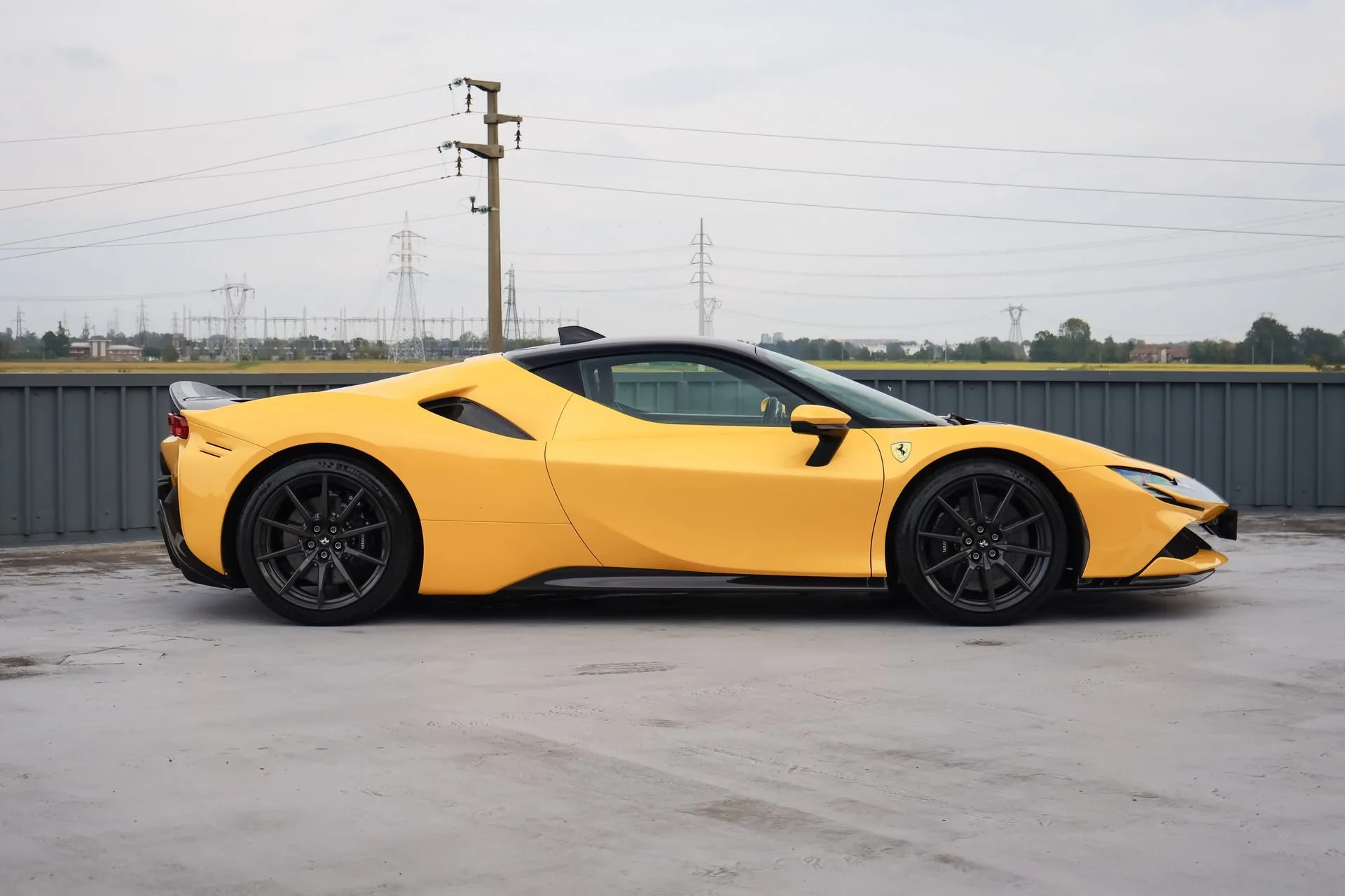 2021 Ferrari SF90 Stradale Assetto Fiorano, 4/22