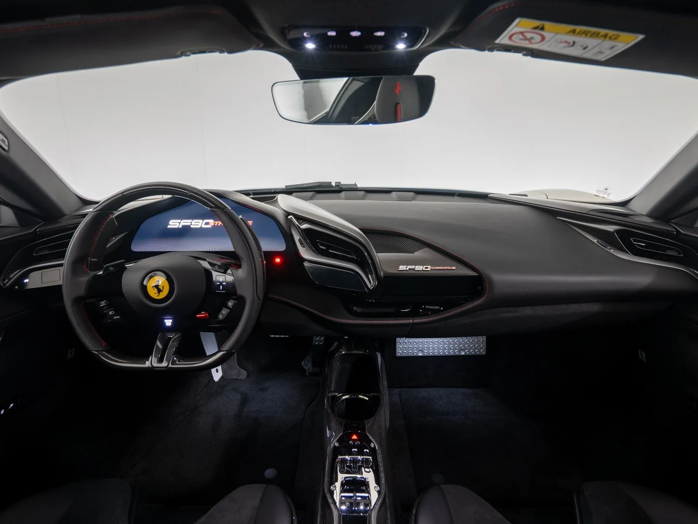 2021 Ferrari SF90 Stradale Assetto Fiorano angeboten von einem Fachhändler in Singen, Deutschland, Foto 9 von 15