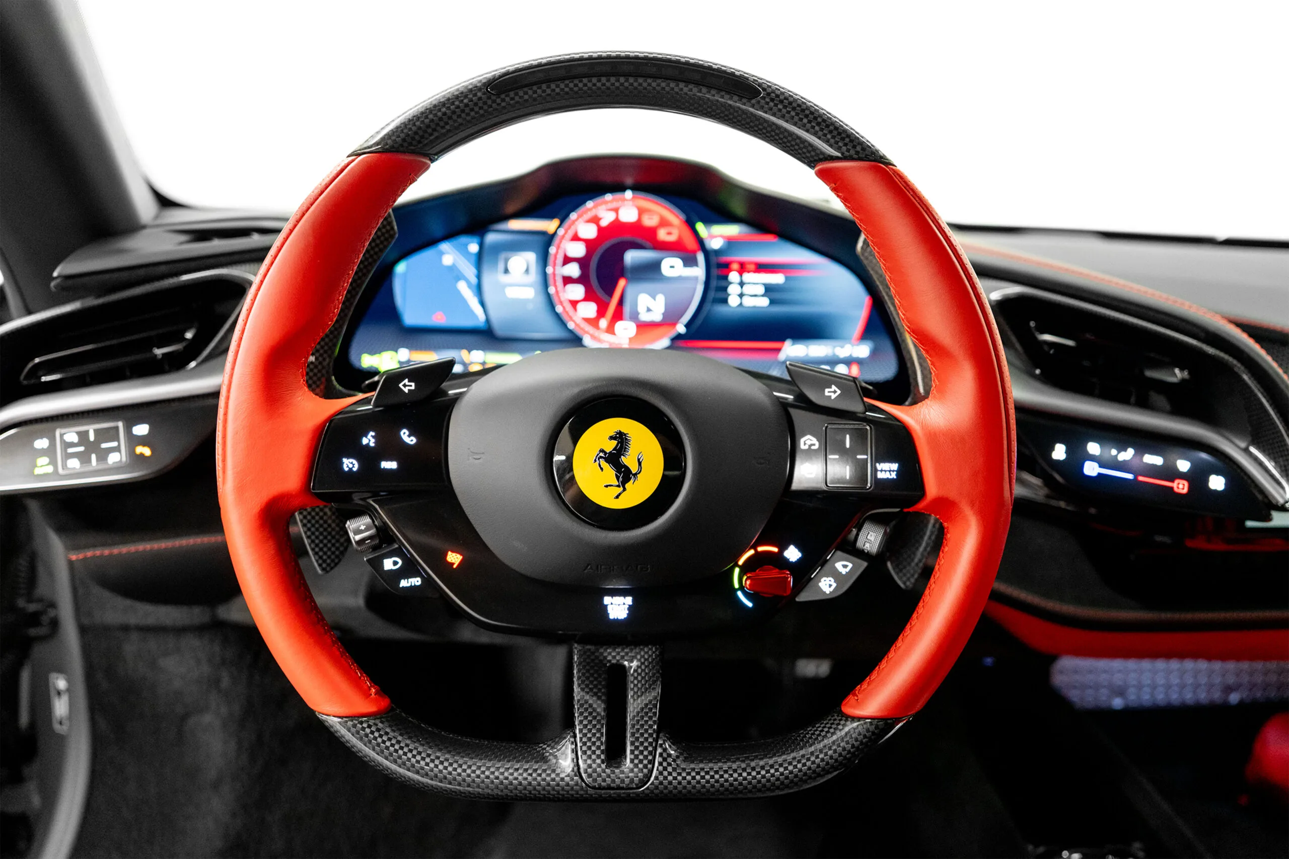 2021 Ferrari SF90 Stradale Assetto Fiorano, 17/20