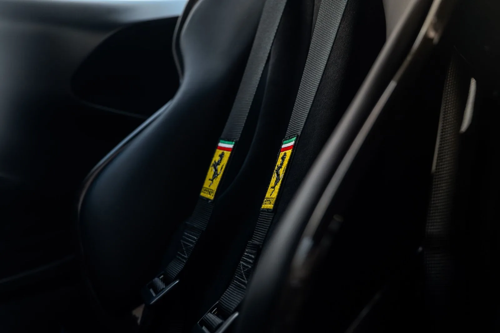 2021 Ferrari SF90 Stradale Assetto Fiorano, 21/30