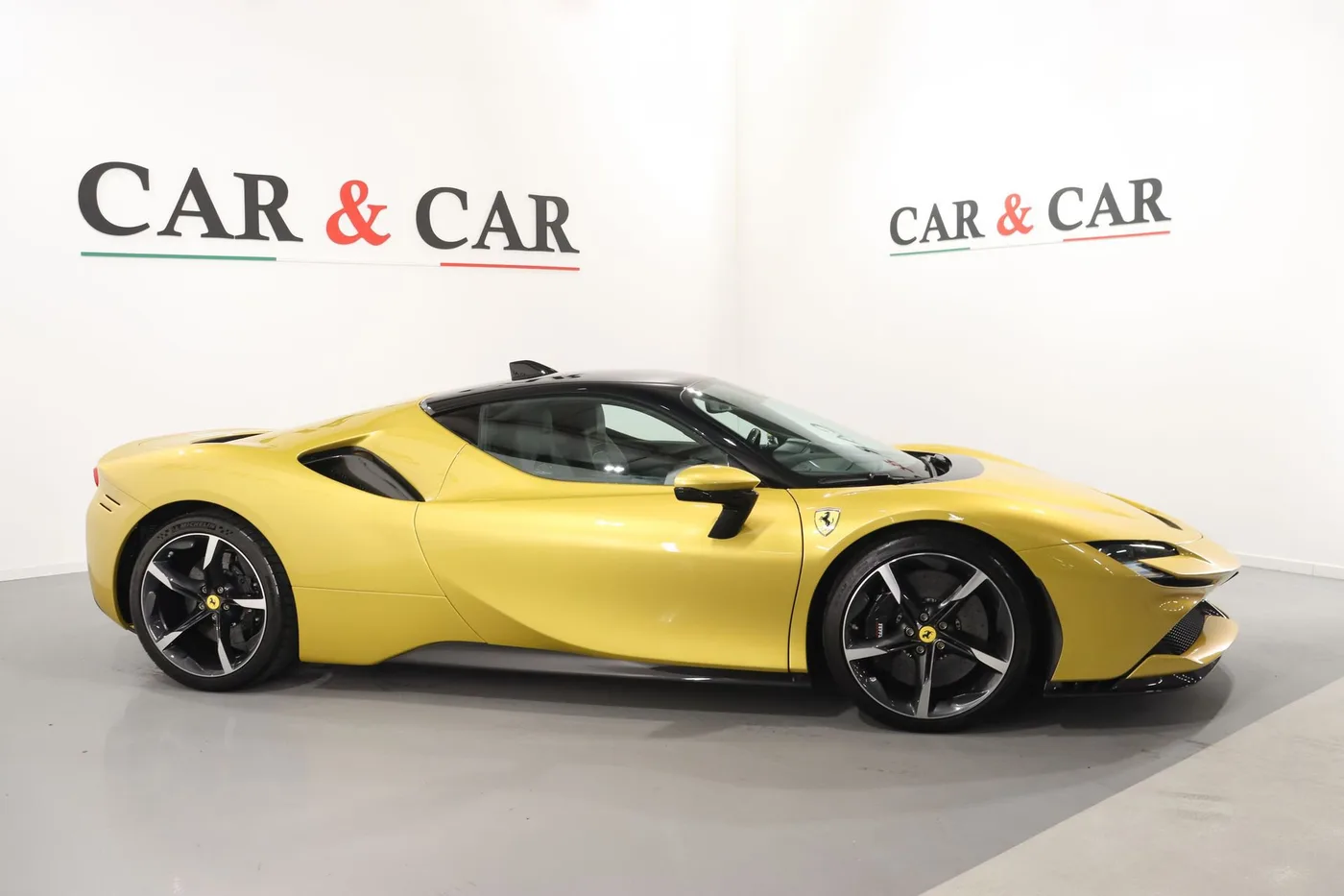 2021 Ferrari SF90 Stradale offered by a supercar dealer in Zibido San Giacomo, Italy, photo 5 of 15