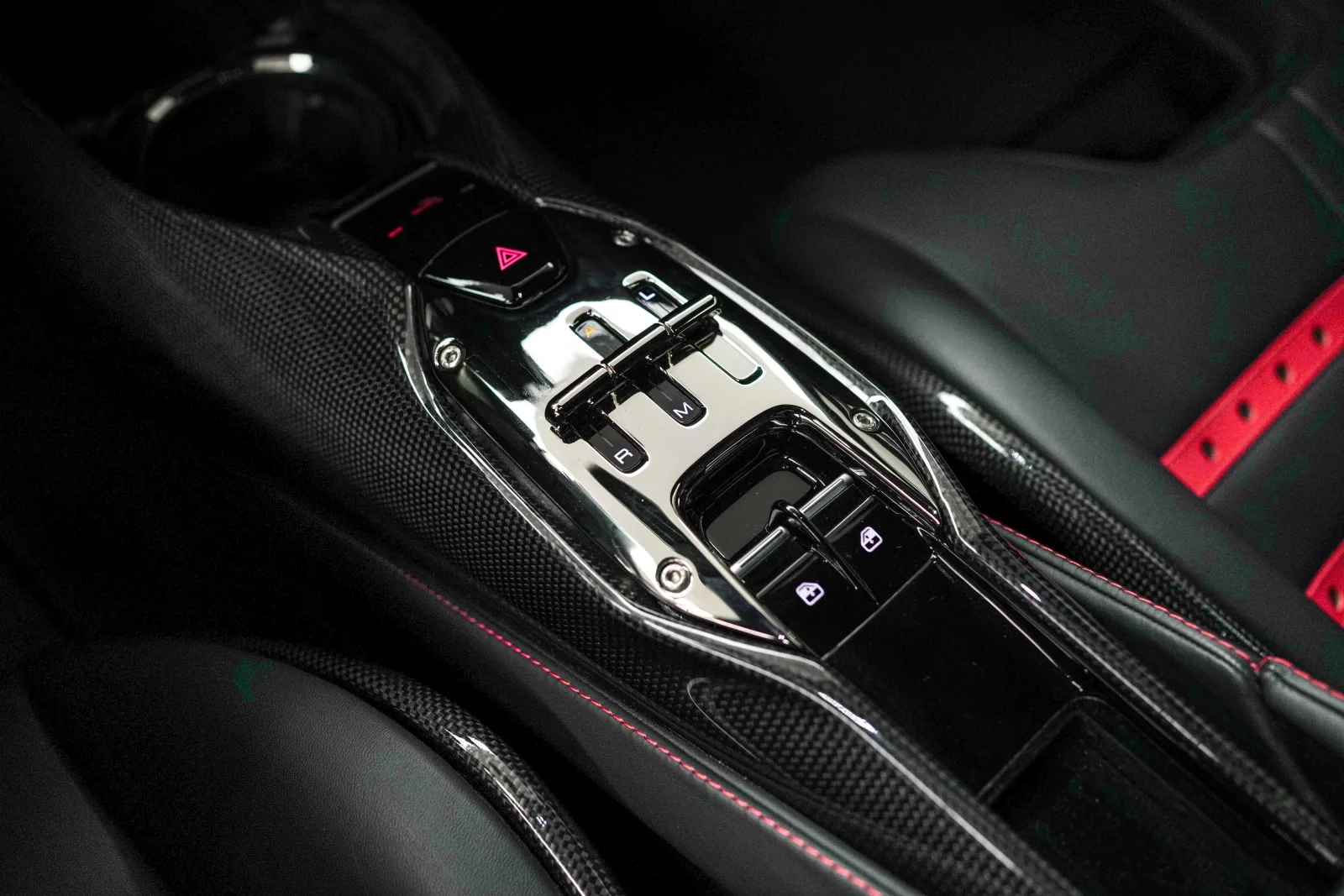 2021 Ferrari SF90 Stradale, 8/12