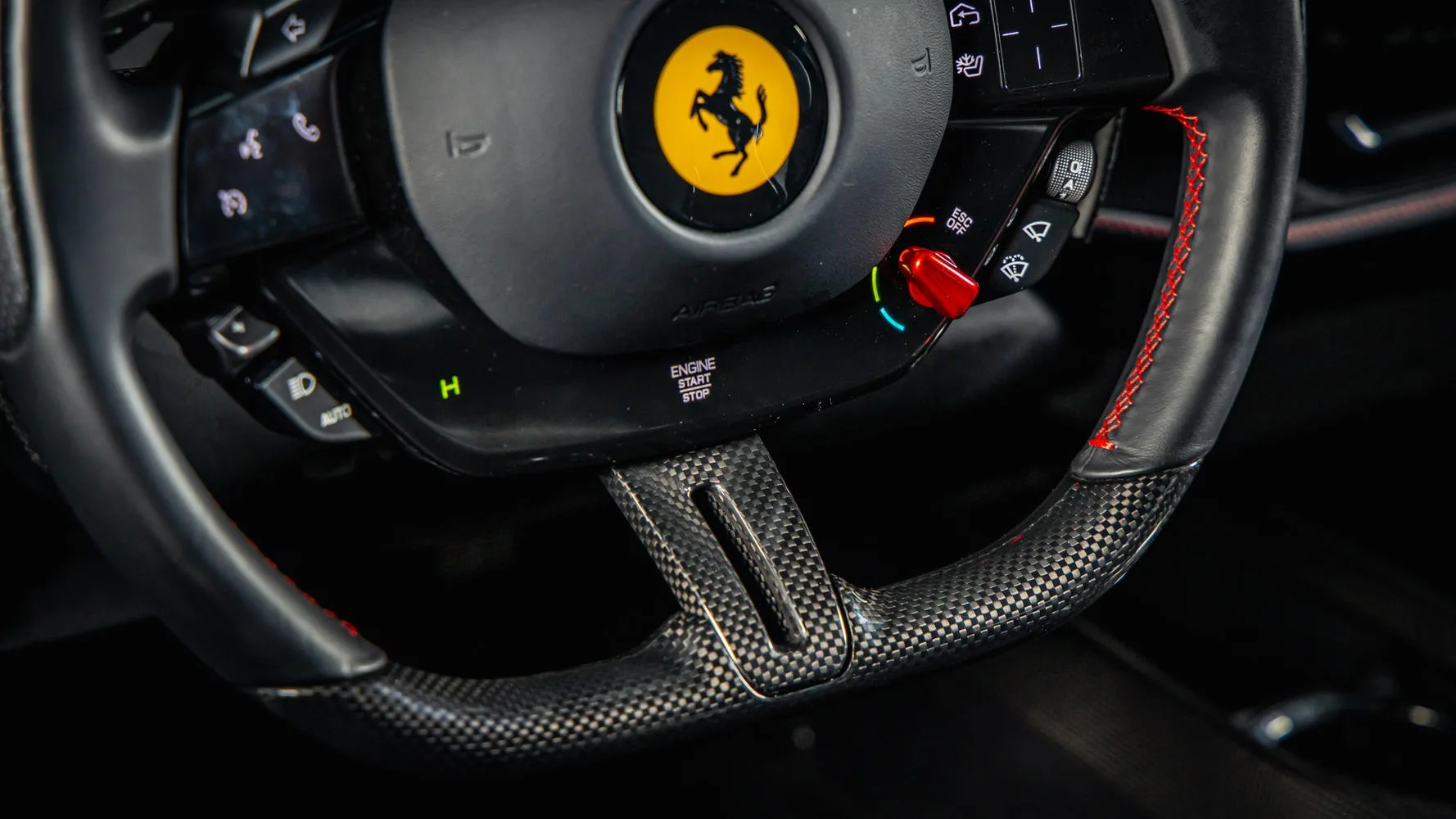 2021 Ferrari SF90 Stradale, 10/30