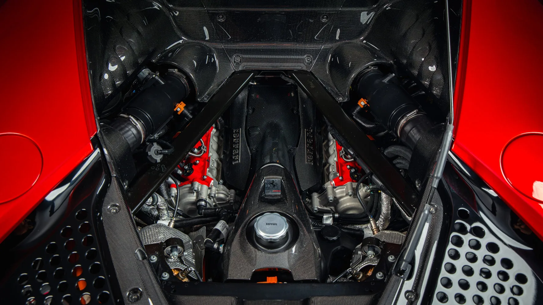 2021 Ferrari SF90 Stradale, 27/30