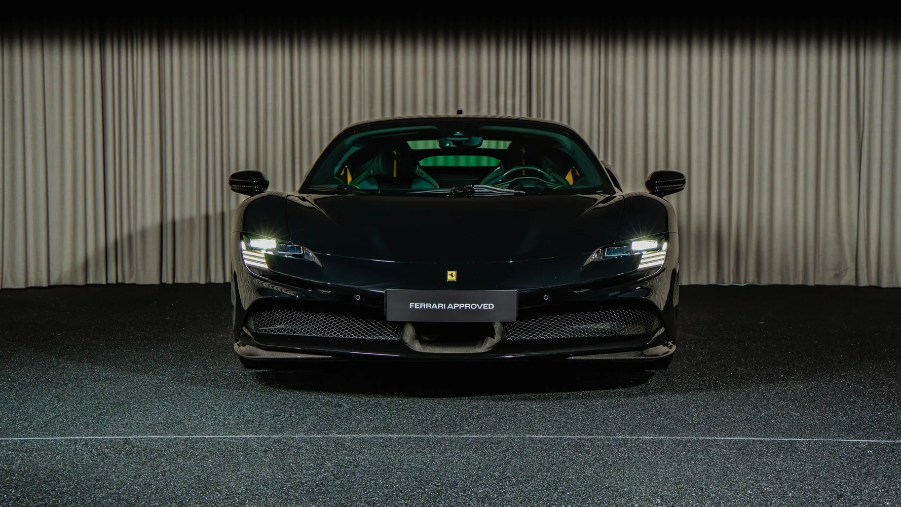 2021 Ferrari SF90 Stradale, 2/30