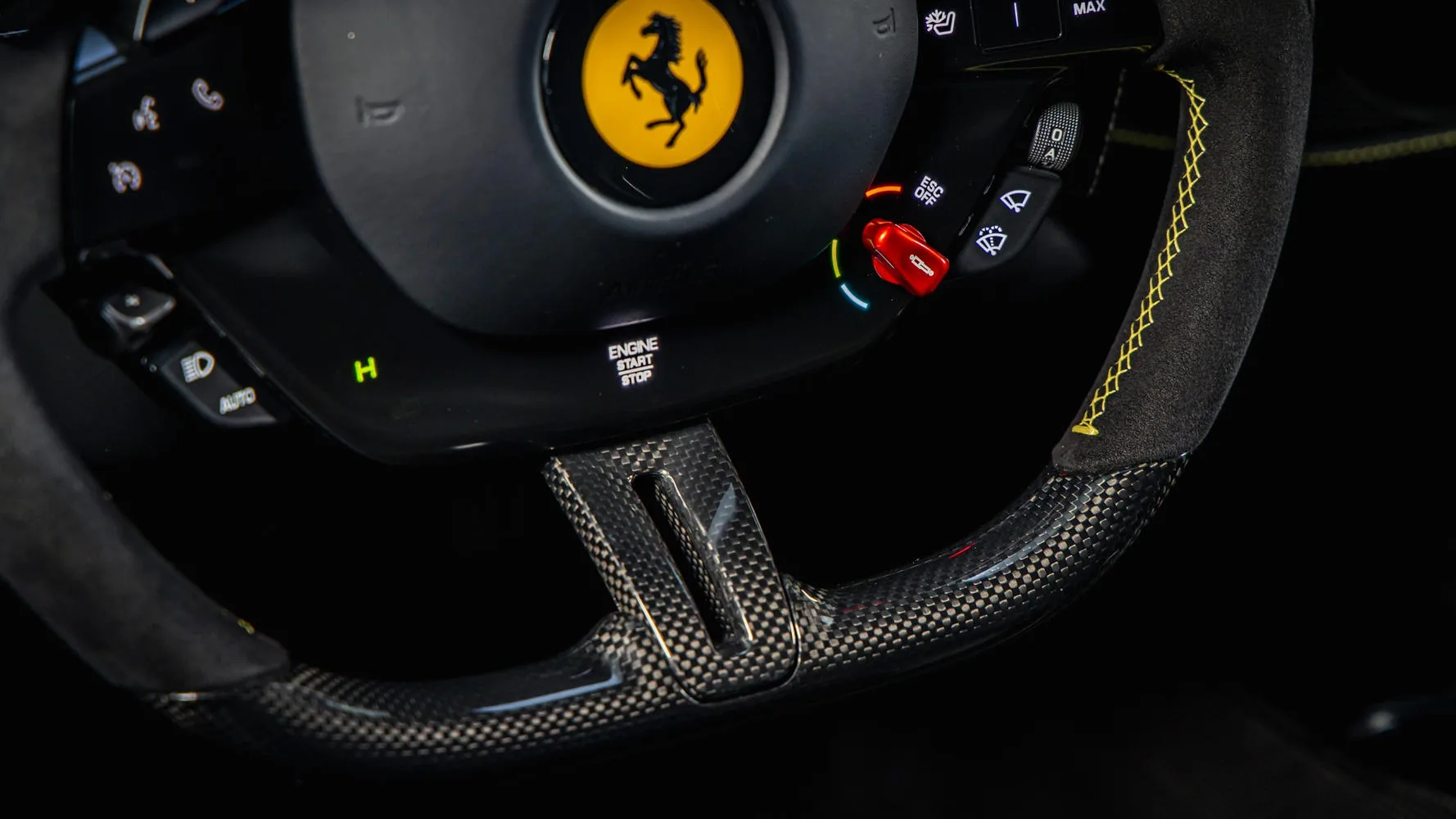 2021 Ferrari SF90 Stradale, 8/30