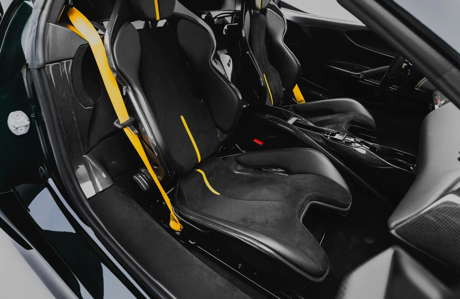 2021 Ferrari SF90 Stradale Assetto Fiorano, 17/30