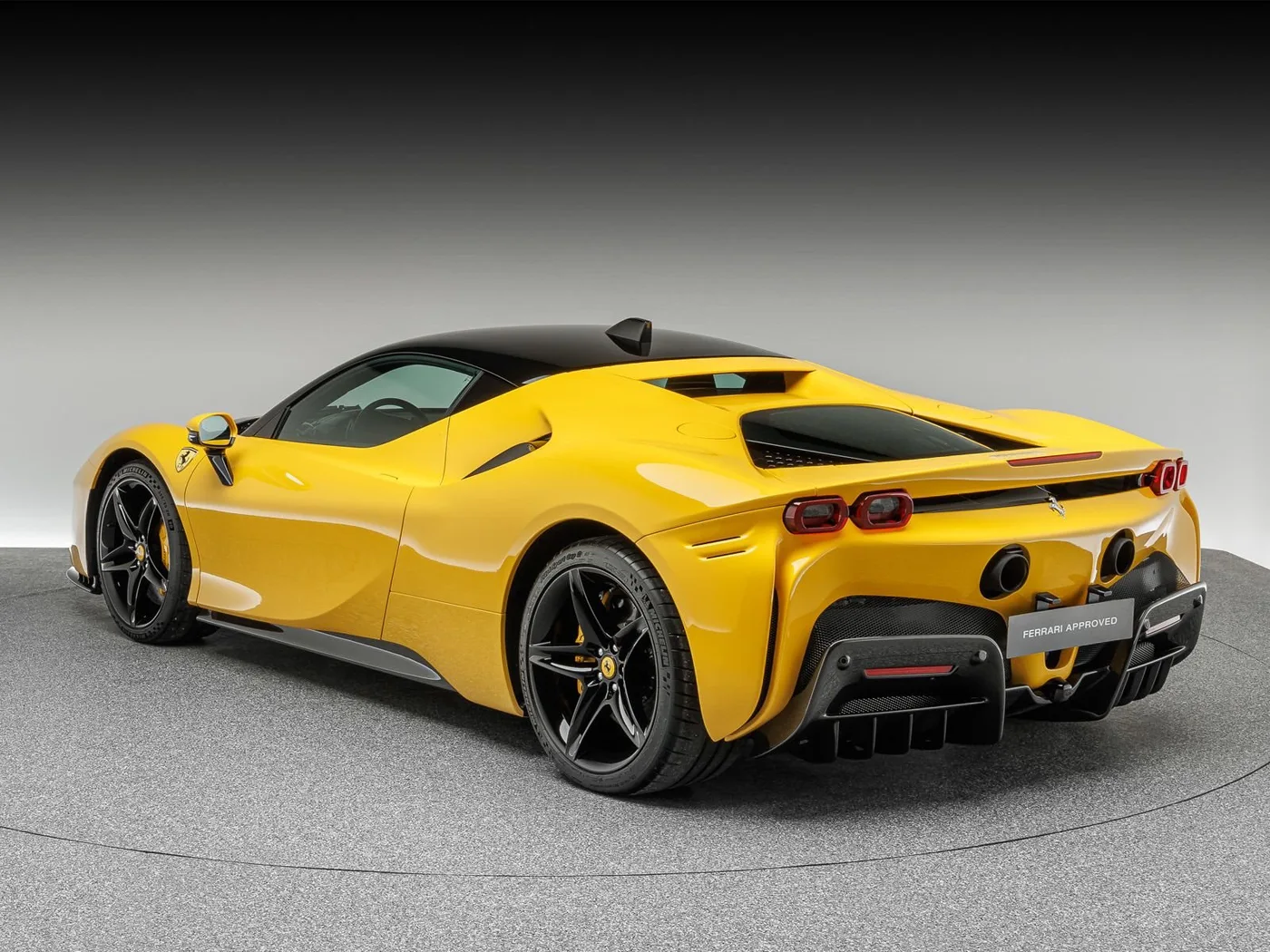 2021 Ferrari SF90 Stradale angeboten von einem Fachhändler in Böblingen, Deutschland, Foto 3 von 15