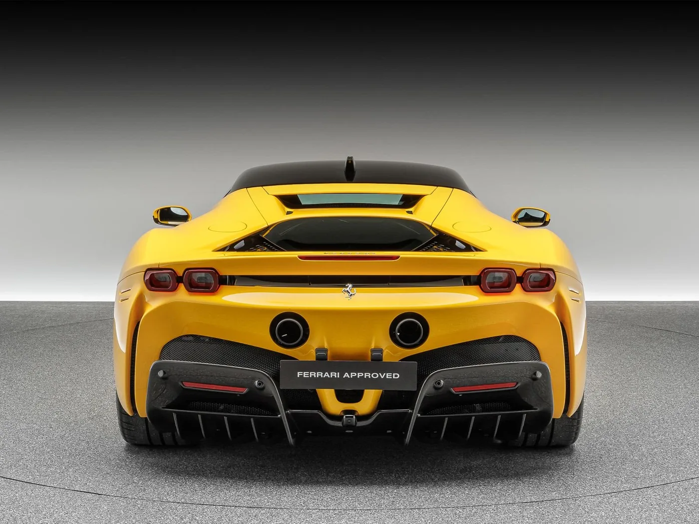 2021 Ferrari SF90 Stradale angeboten von einem Fachhändler in Böblingen, Deutschland, Foto 6 von 15