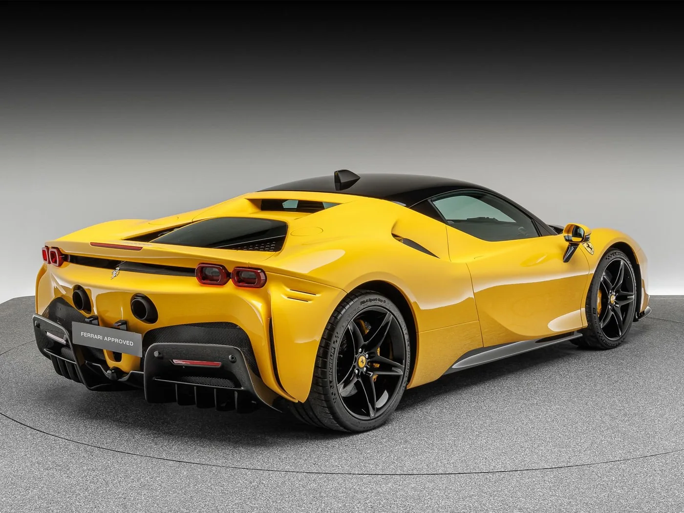 2021 Ferrari SF90 Stradale angeboten von einem Fachhändler in Böblingen, Deutschland, Foto 7 von 15