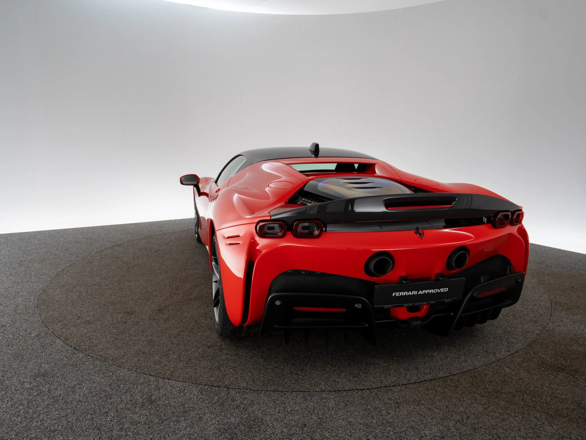 2021 Ferrari SF90 Stradale, 18/29