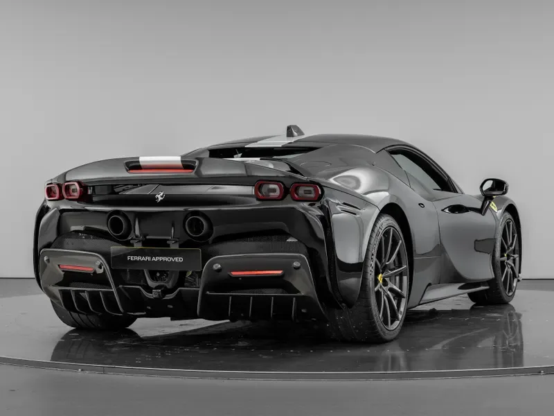 2021 Ferrari SF90 Stradale, 7/30